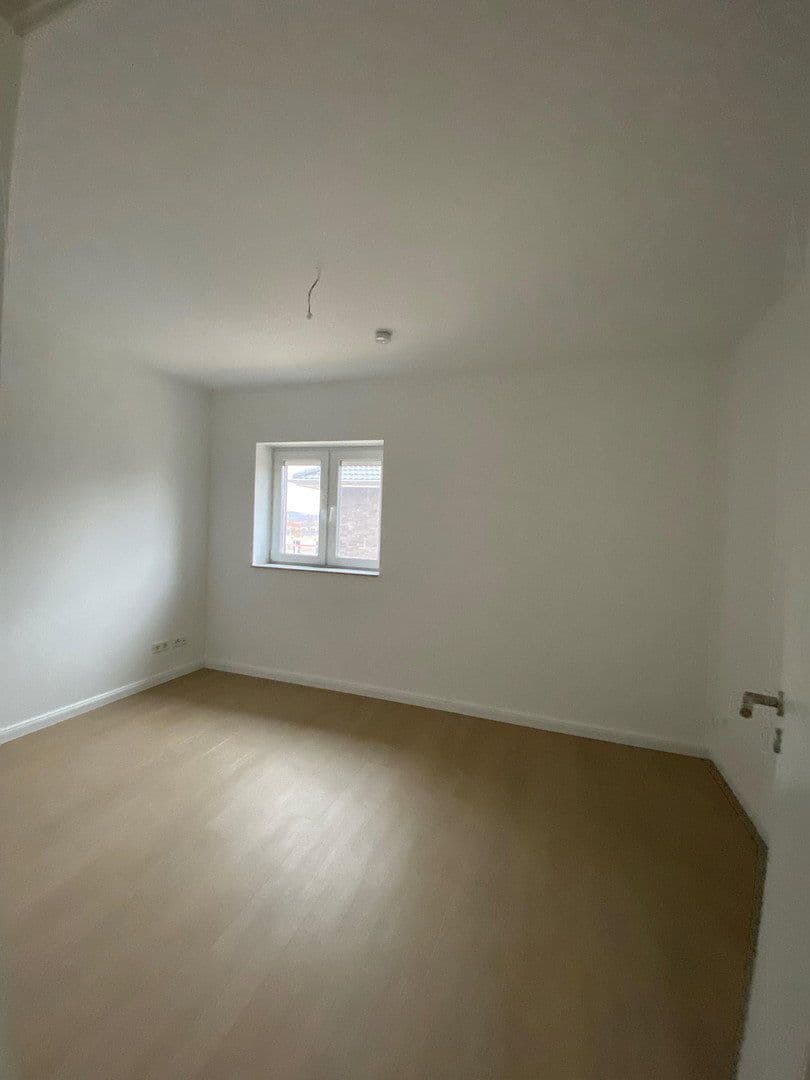 Pronájem domu 125 m², pozemek 310 m², Hainbuchenweg 3a, Lauenburg/Elbe, Šlesvicko-Holštýnsko Pronájem domu 125 m², pozemek 310 m², Hainbuchenweg 3a, Lauenburg/Elbe, Šlesvicko-Holštýnsko