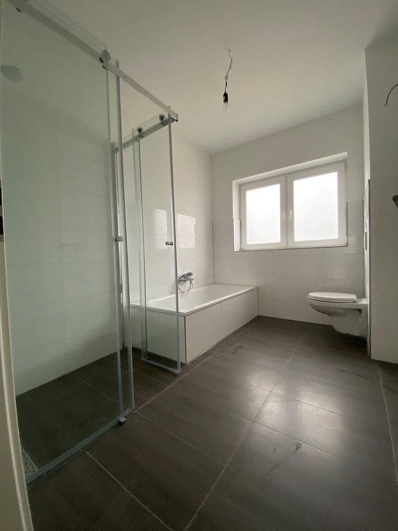 Pronájem domu 125 m², pozemek 310 m², Hainbuchenweg 3a, Lauenburg/Elbe, Šlesvicko-Holštýnsko Pronájem domu 125 m², pozemek 310 m², Hainbuchenweg 3a, Lauenburg/Elbe, Šlesvicko-Holštýnsko