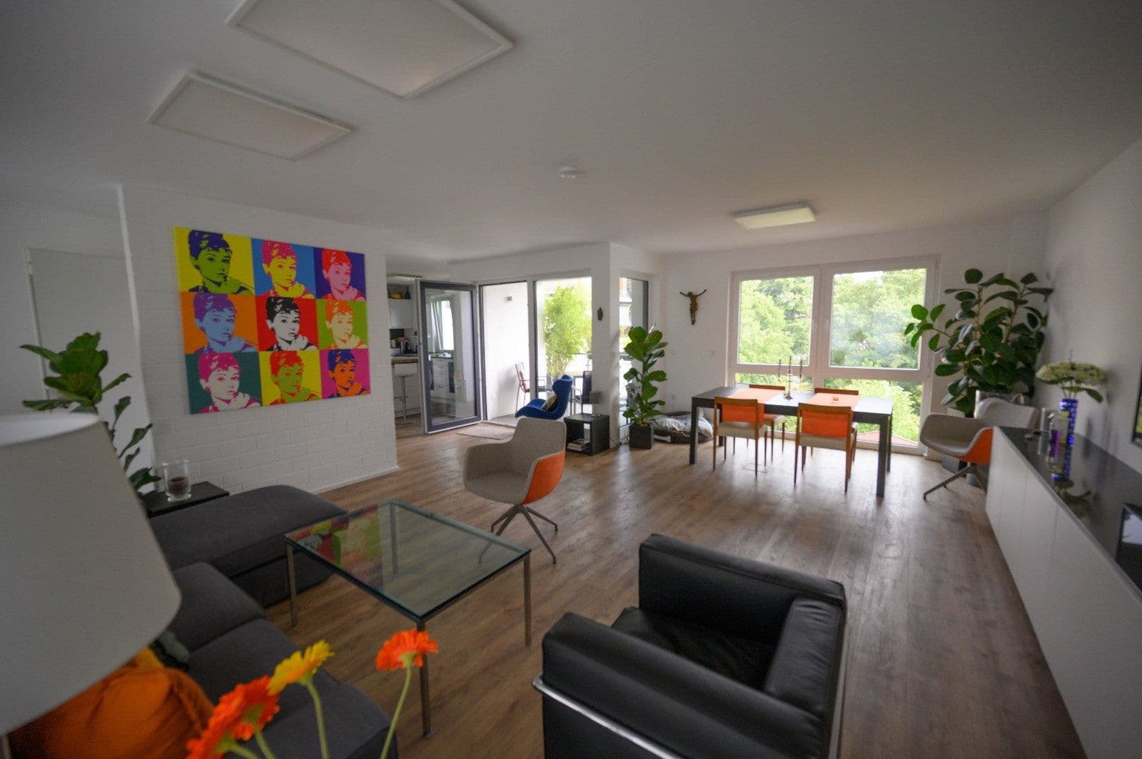 Pronájem bytu 2+1 94 m², Essen, Severní Porýní-Vestfálsko Pronájem bytu 2+1 94 m², Essen, Severní Porýní-Vestfálsko