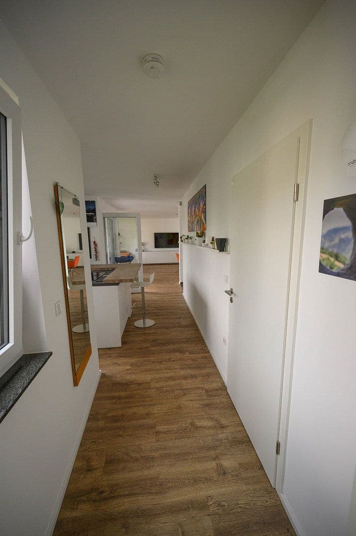 Pronájem bytu 2+1 94 m², Essen, Severní Porýní-Vestfálsko Pronájem bytu 2+1 94 m², Essen, Severní Porýní-Vestfálsko