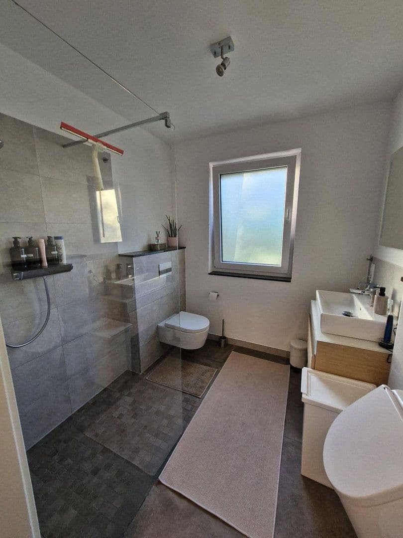 Pronájem bytu 2+1 94 m², Essen, Severní Porýní-Vestfálsko Pronájem bytu 2+1 94 m², Essen, Severní Porýní-Vestfálsko