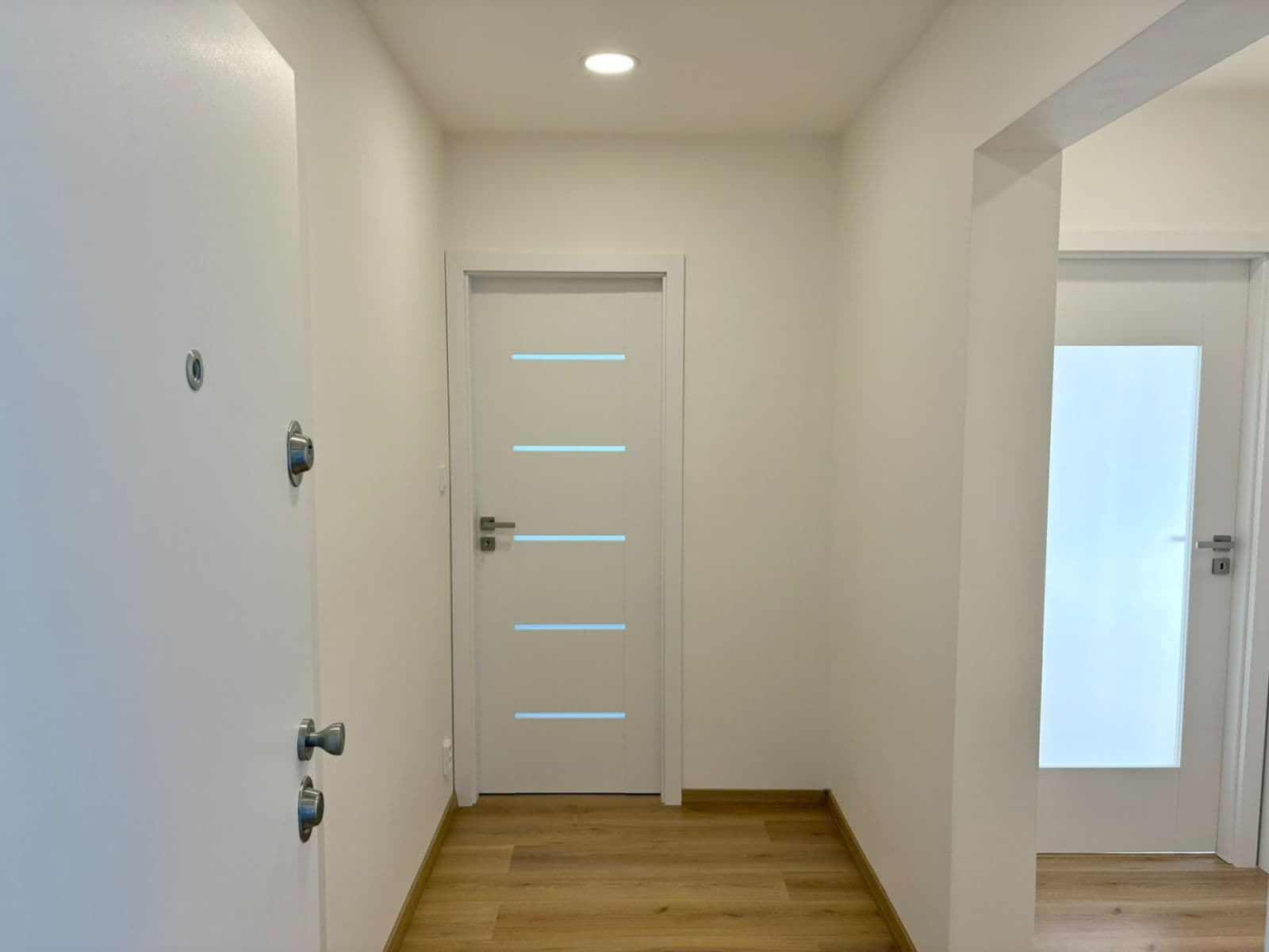 Prodej bytu 3+kk 67 m², Chabařovická, Praha, Praha Prodej bytu 3+kk 67 m², Chabařovická, Praha, Praha