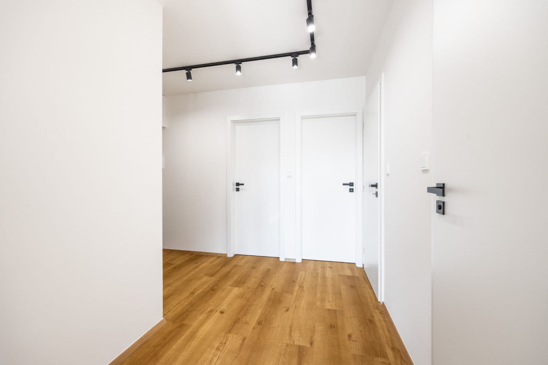 Prodej bytu 3+kk 79 m², Roháčova, Praha, Praha Prodej bytu 3+kk 79 m², Roháčova, Praha, Praha