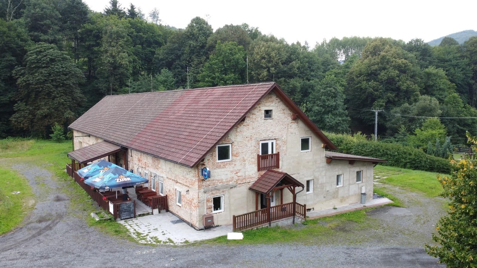 Prodej nebytového prostoru 464 m², Rajnochovice, Zlínský kraj Prodej nebytového prostoru 464 m², Rajnochovice, Zlínský kraj
