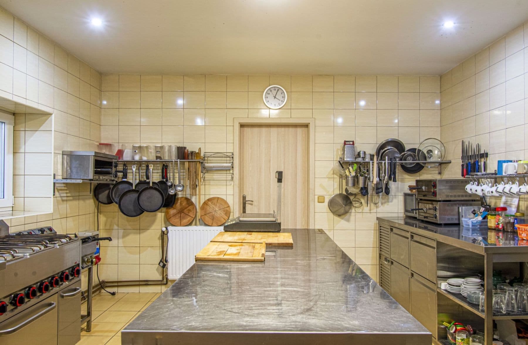 Prodej nebytového prostoru 464 m², Rajnochovice, Zlínský kraj Prodej nebytového prostoru 464 m², Rajnochovice, Zlínský kraj