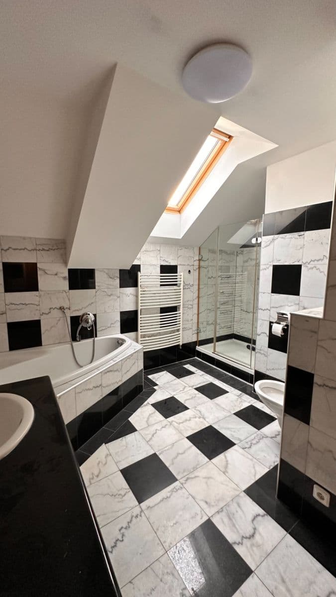 Pronájem bytu 2+1 76 m², Sabinova, Praha, Praha Pronájem bytu 2+1 76 m², Sabinova, Praha, Praha