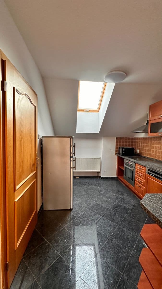 Pronájem bytu 2+1 76 m², Sabinova, Praha, Praha Pronájem bytu 2+1 76 m², Sabinova, Praha, Praha