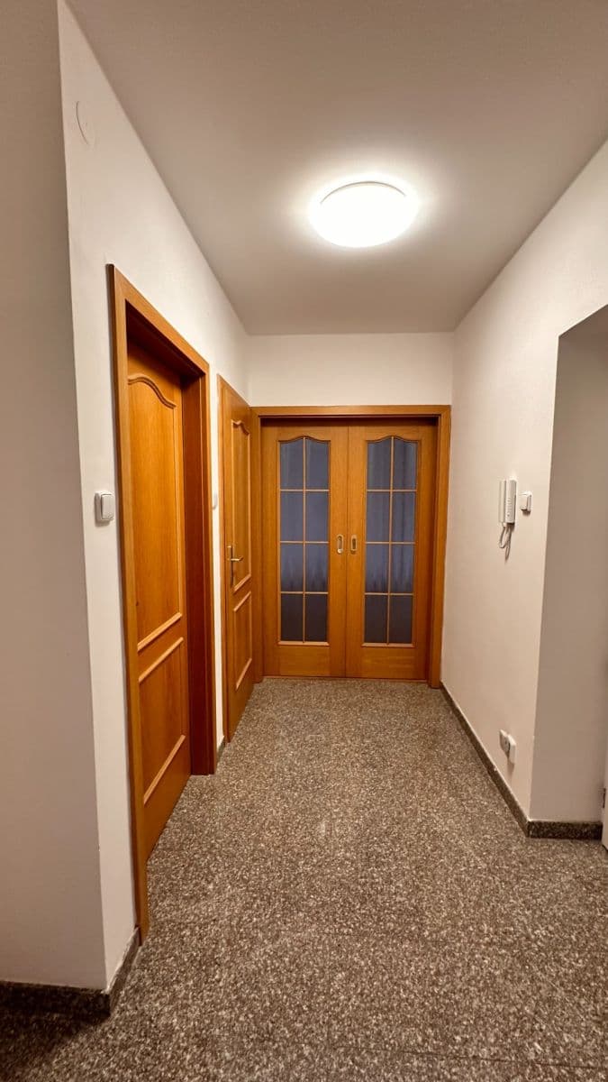 Pronájem bytu 2+1 76 m², Sabinova, Praha, Praha Pronájem bytu 2+1 76 m², Sabinova, Praha, Praha