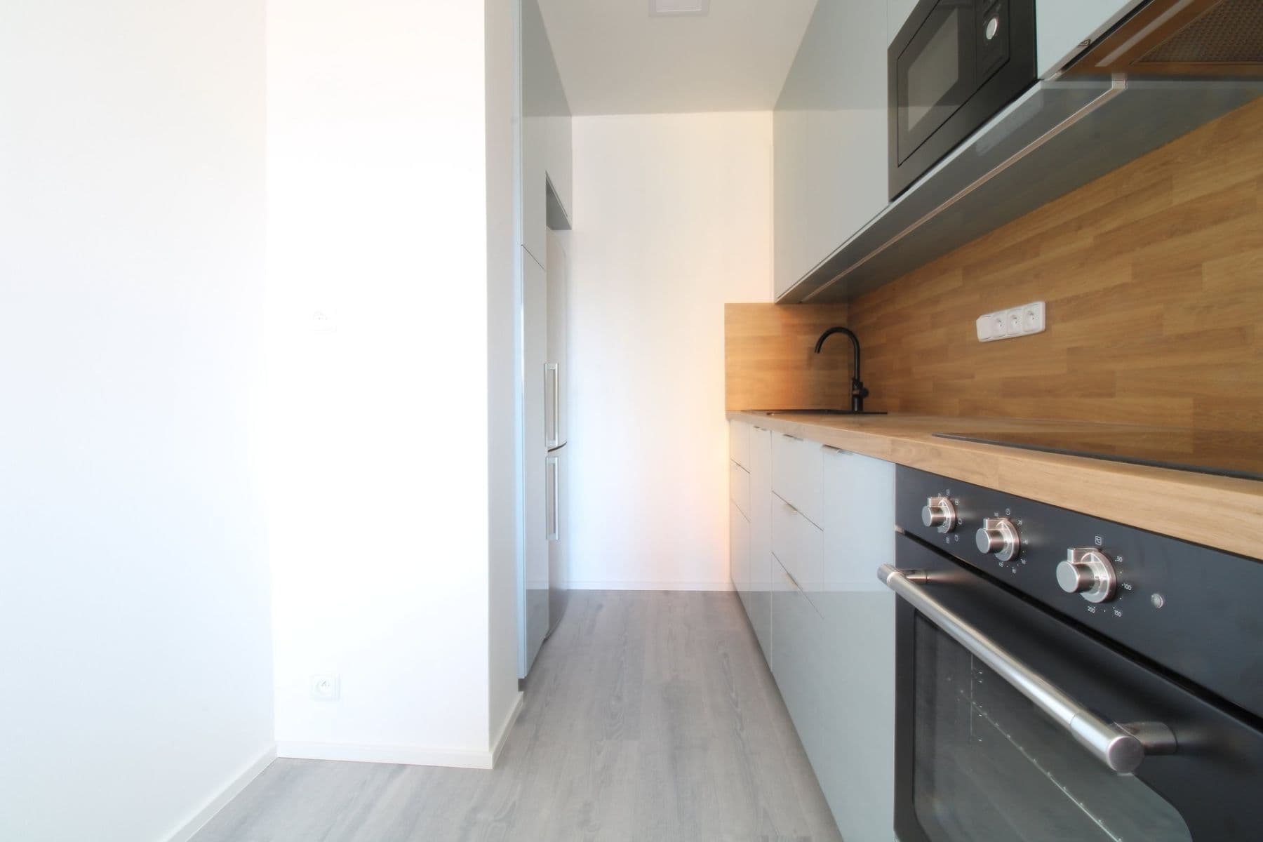 Pronájem bytu 3+kk 56 m², Řešovská, Praha, Praha Pronájem bytu 3+kk 56 m², Řešovská, Praha, Praha