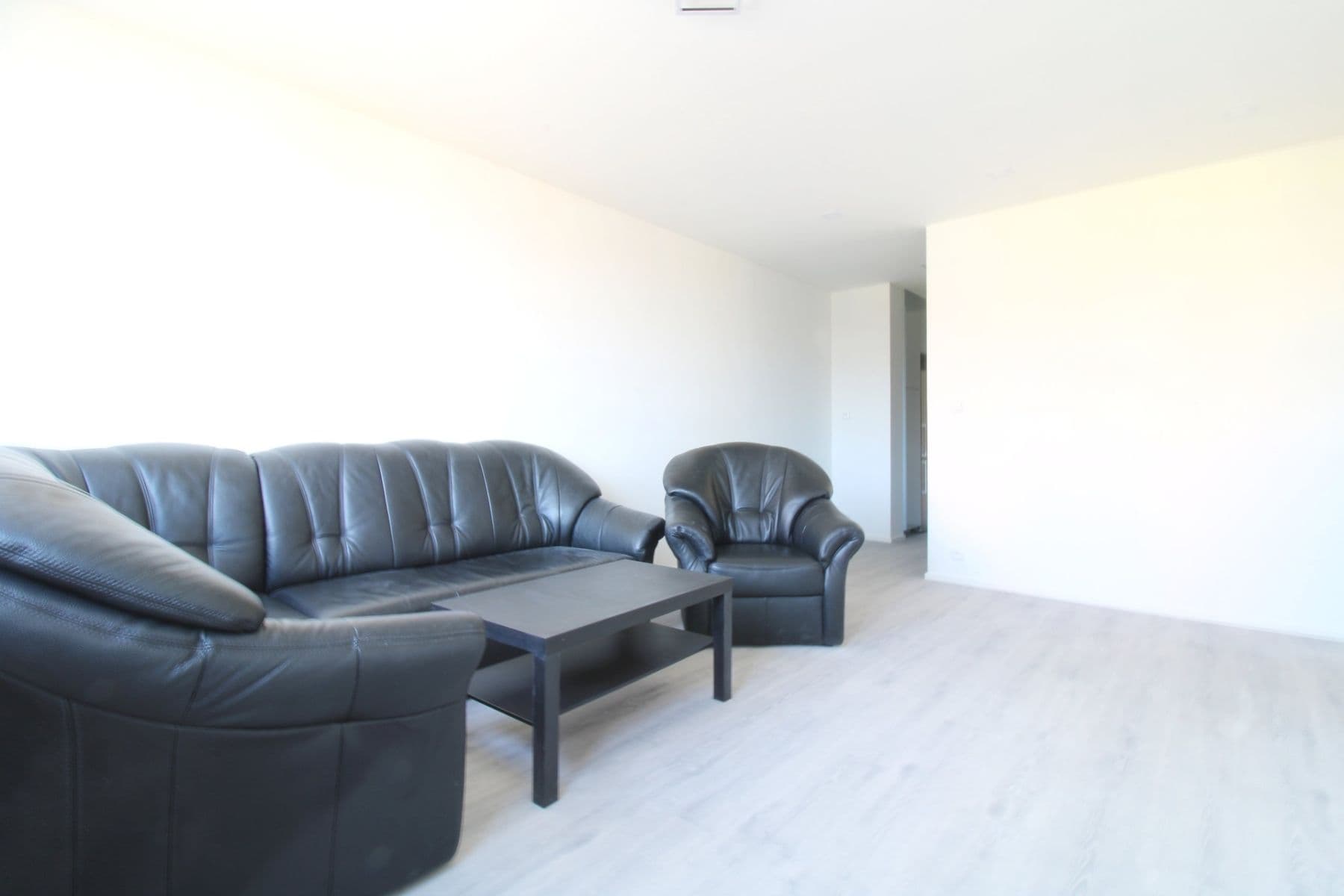 Pronájem bytu 3+kk 56 m², Řešovská, Praha, Praha Pronájem bytu 3+kk 56 m², Řešovská, Praha, Praha