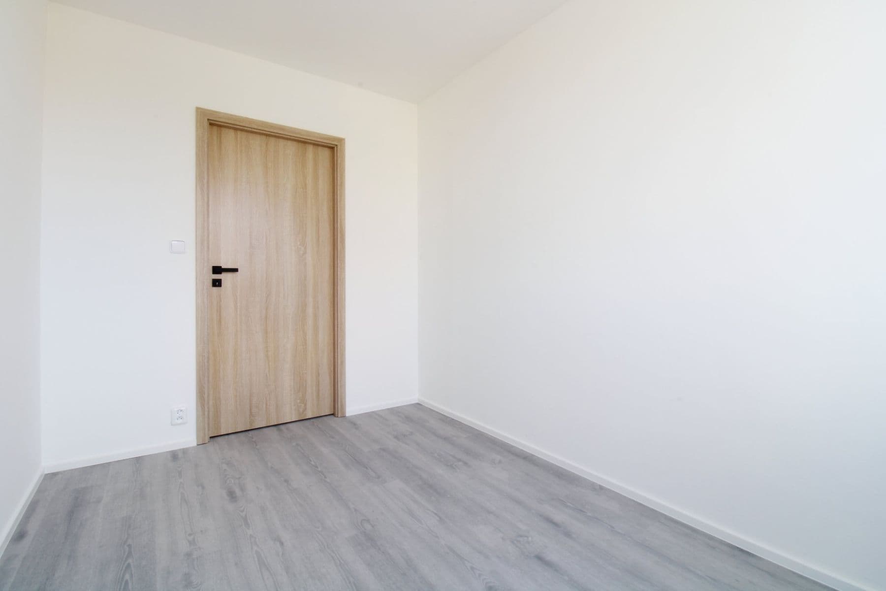 Pronájem bytu 3+kk 56 m², Řešovská, Praha, Praha Pronájem bytu 3+kk 56 m², Řešovská, Praha, Praha