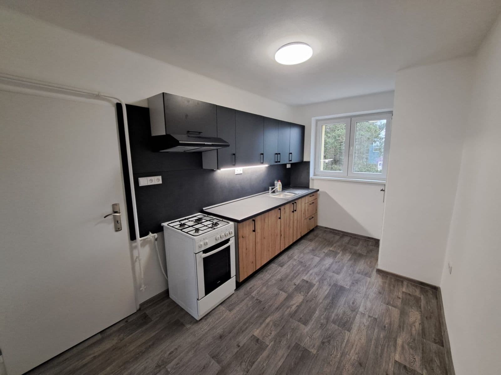 Pronájem bytu 2+1 62 m², Nádražní, Frenštát pod Radhoštěm, Moravskoslezský kraj Pronájem bytu 2+1 62 m², Nádražní, Frenštát pod Radhoštěm, Moravskoslezský kraj