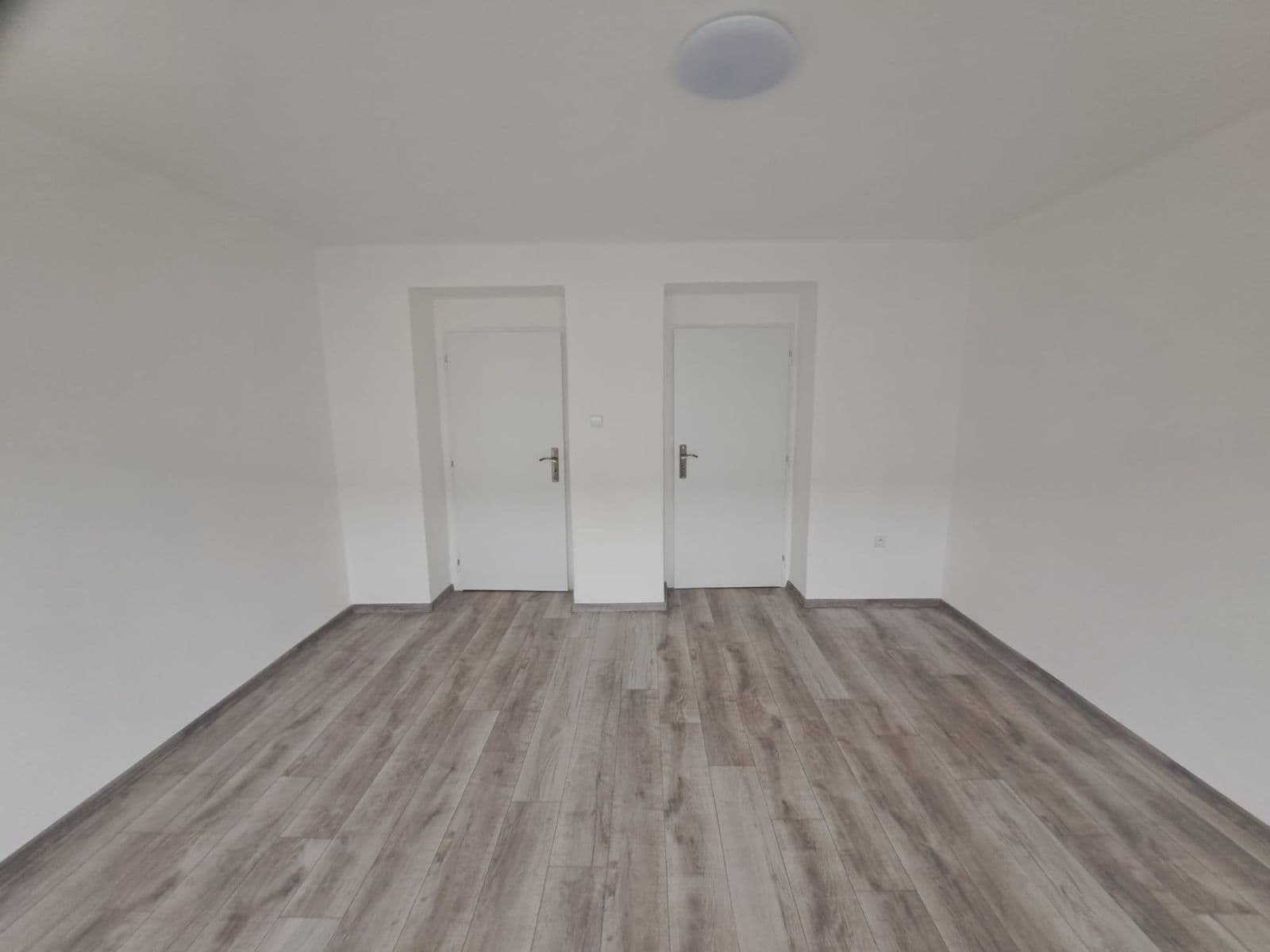 Pronájem bytu 2+1 62 m², Nádražní, Frenštát pod Radhoštěm, Moravskoslezský kraj Pronájem bytu 2+1 62 m², Nádražní, Frenštát pod Radhoštěm, Moravskoslezský kraj