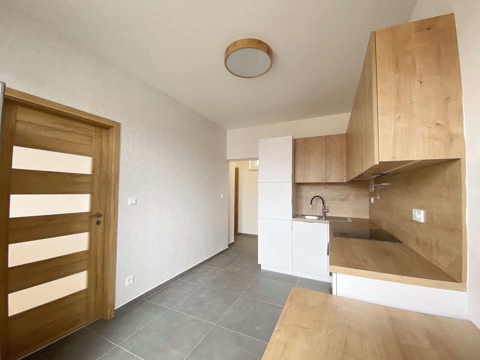 Pronájem bytu 1+1 48 m², Sokolovská, Praha, Praha Pronájem bytu 1+1 48 m², Sokolovská, Praha, Praha
