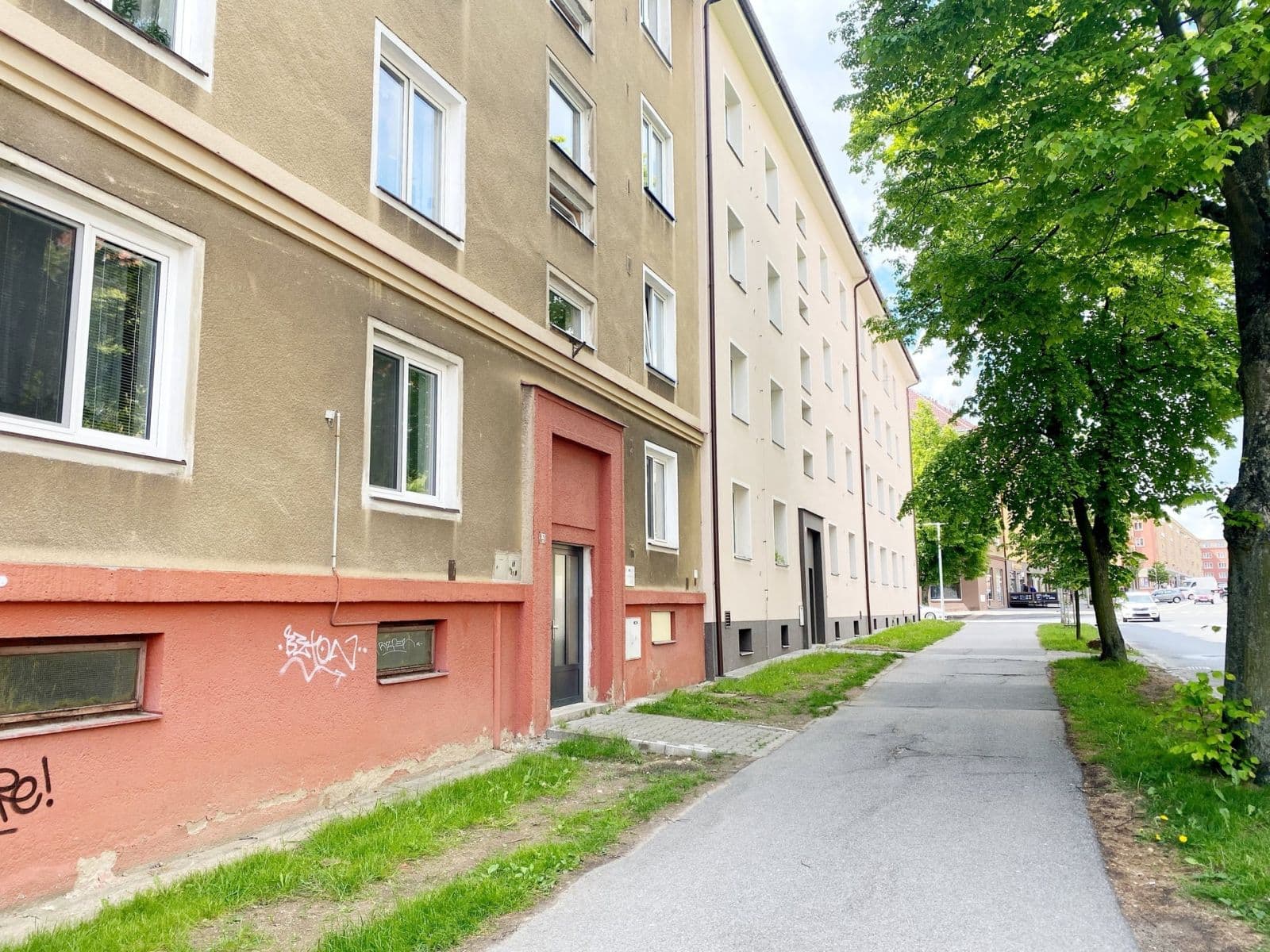 Pronájem bytu 3+kk 68 m², třída Osvobození, Příbram, Středočeský kraj Pronájem bytu 3+kk 68 m², třída Osvobození, Příbram, Středočeský kraj