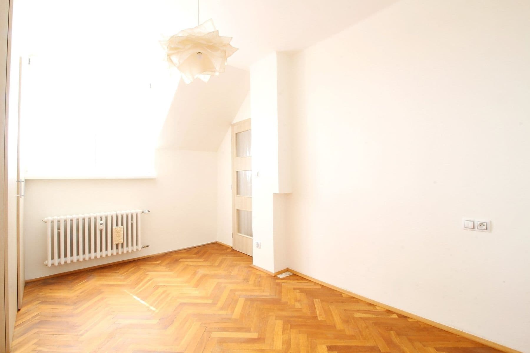 Pronájem bytu 3+kk 68 m², třída Osvobození, Příbram, Středočeský kraj Pronájem bytu 3+kk 68 m², třída Osvobození, Příbram, Středočeský kraj