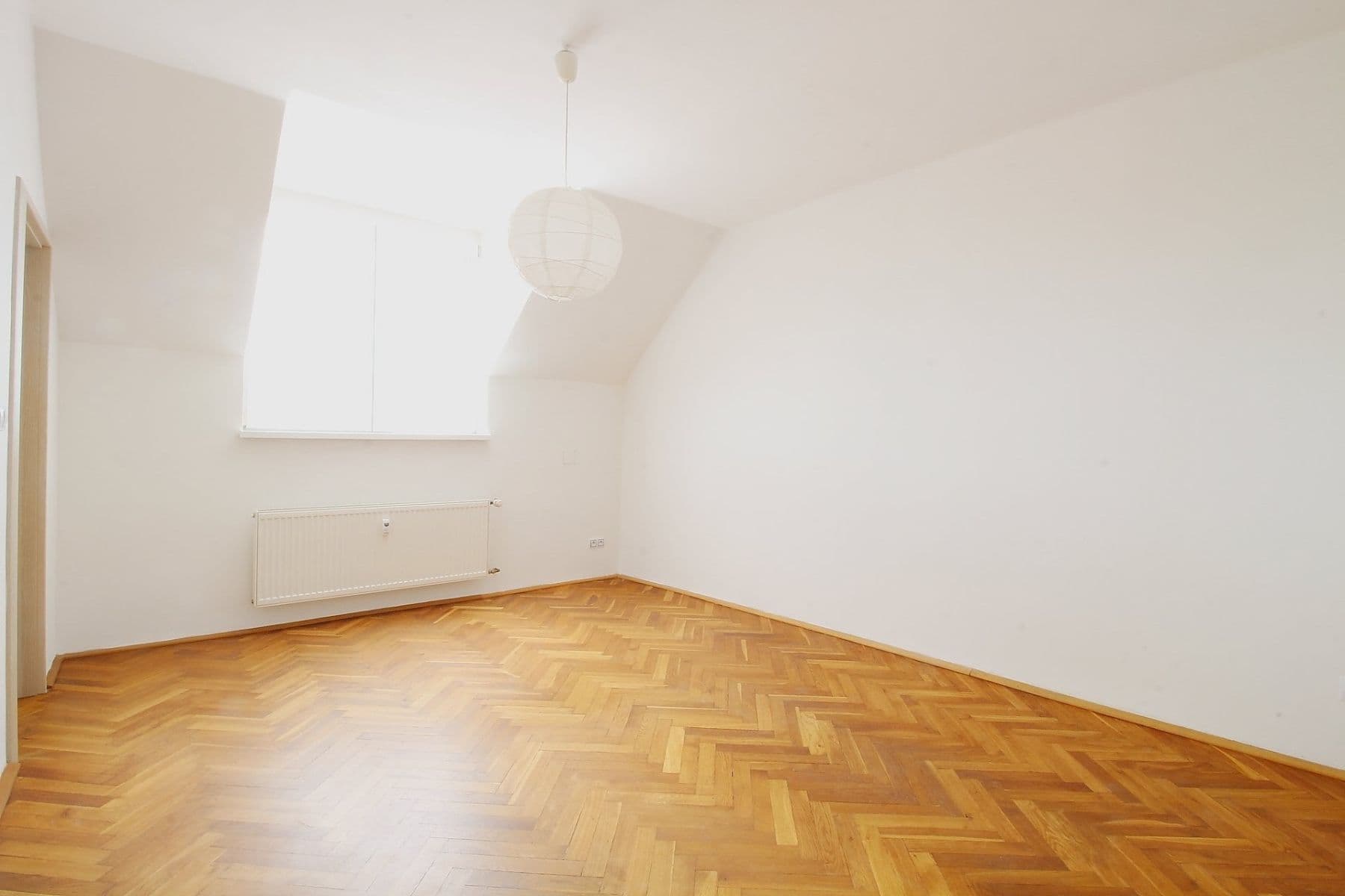 Pronájem bytu 3+kk 68 m², třída Osvobození, Příbram, Středočeský kraj Pronájem bytu 3+kk 68 m², třída Osvobození, Příbram, Středočeský kraj