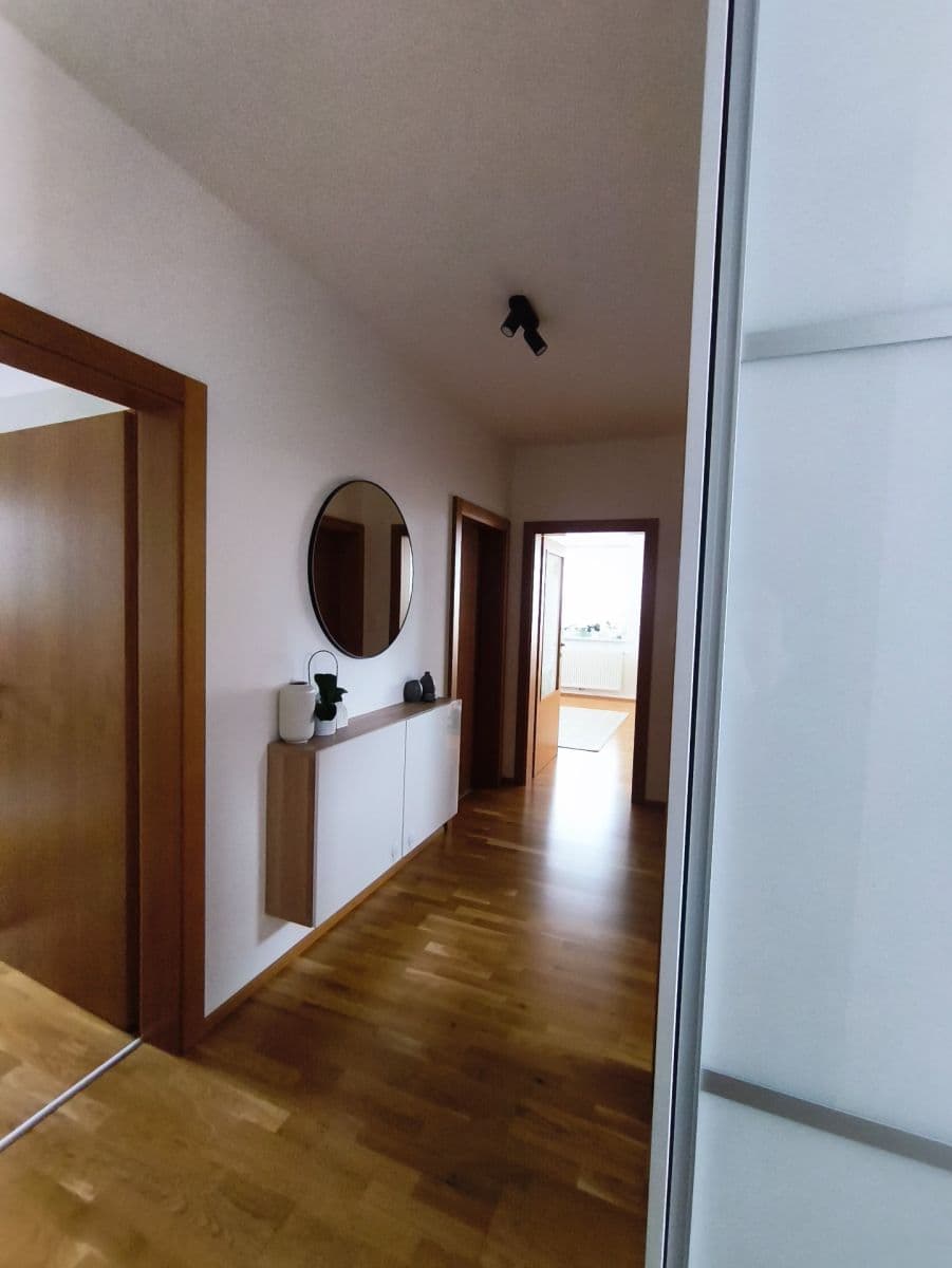 Prodej bytu 3+kk 73 m², Hraniční, Bořanovice, Středočeský kraj Prodej bytu 3+kk 73 m², Hraniční, Bořanovice, Středočeský kraj