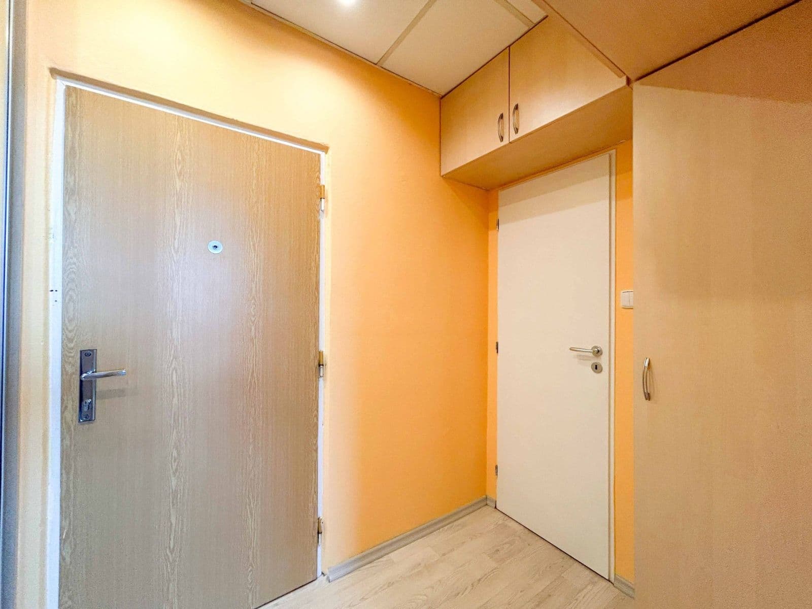 Pronájem bytu 1+1 35 m², Jílovská, Praha, Praha Pronájem bytu 1+1 35 m², Jílovská, Praha, Praha