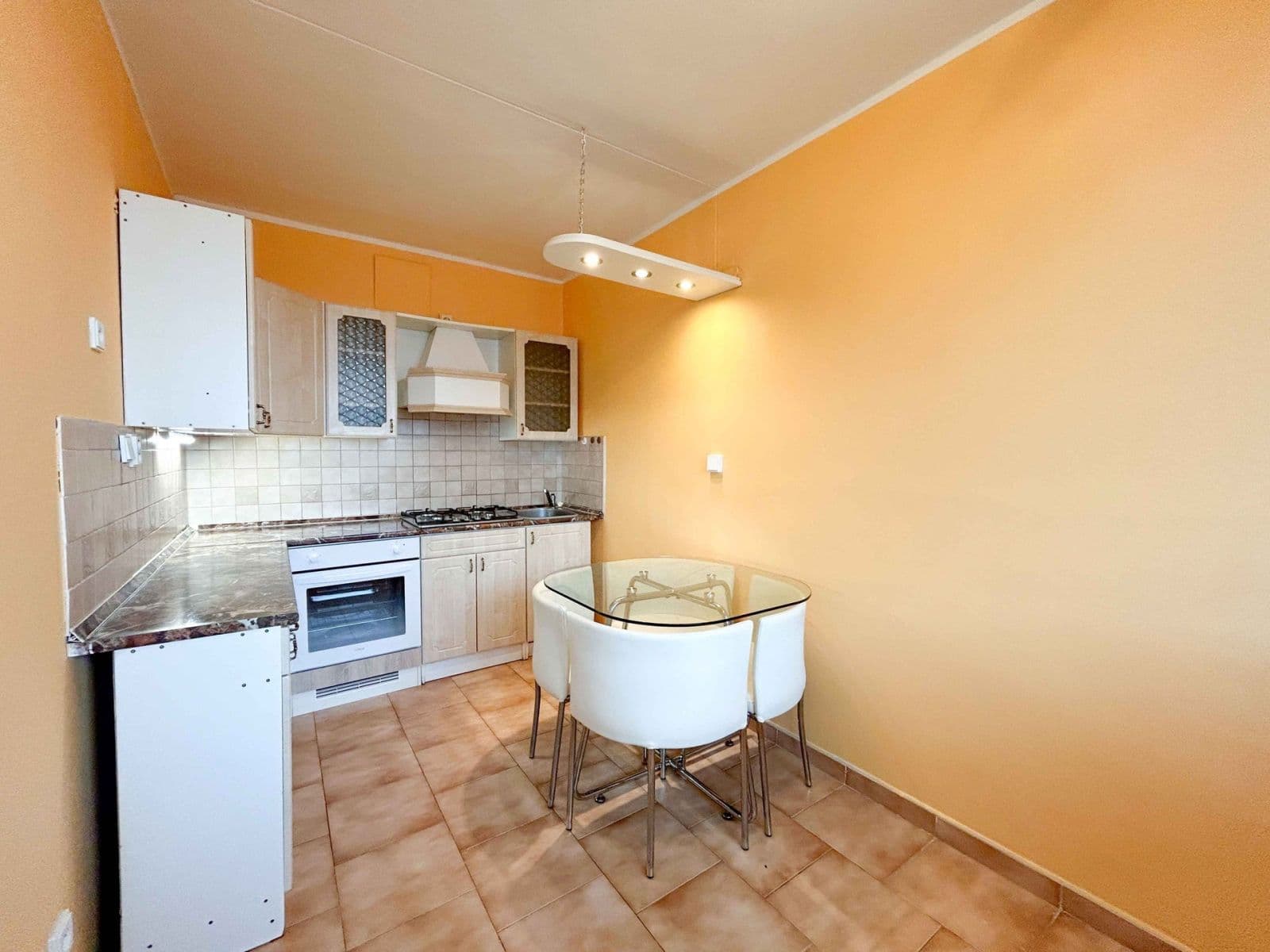 Pronájem bytu 1+1 35 m², Jílovská, Praha, Praha Pronájem bytu 1+1 35 m², Jílovská, Praha, Praha