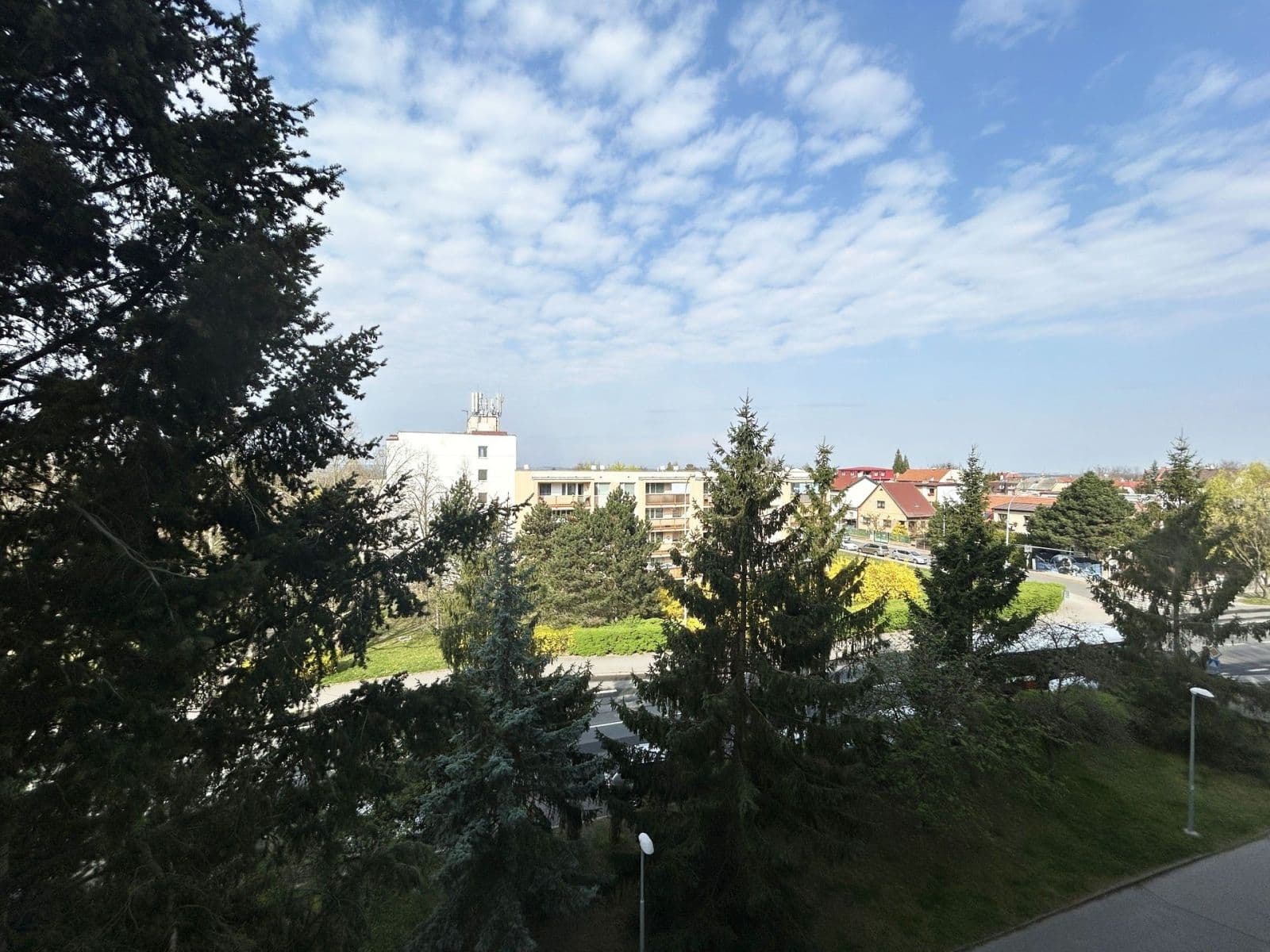 Pronájem bytu 1+kk 34 m², Křivenická, Praha, Praha Pronájem bytu 1+kk 34 m², Křivenická, Praha, Praha