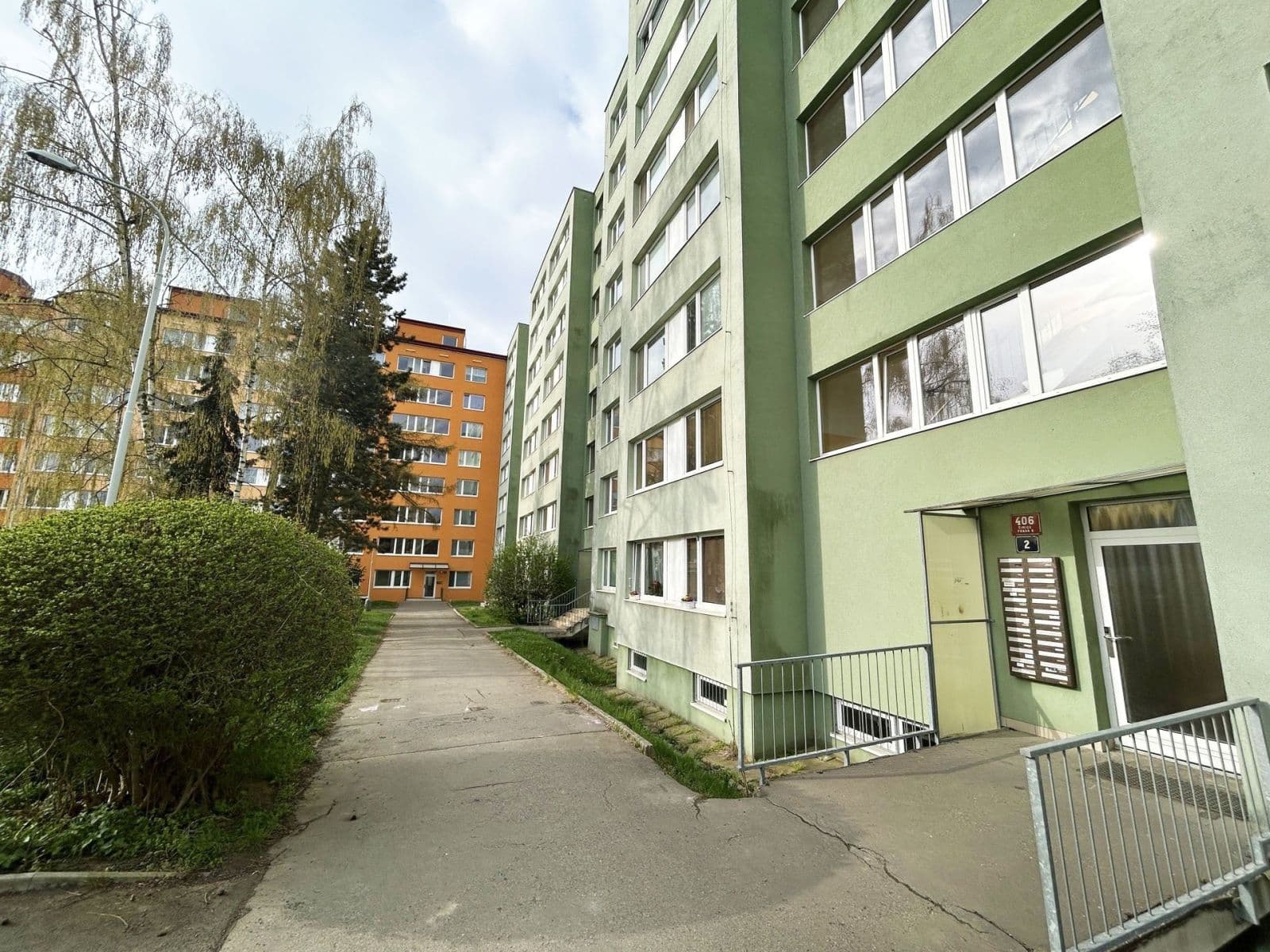 Pronájem bytu 1+kk 34 m², Křivenická, Praha, Praha Pronájem bytu 1+kk 34 m², Křivenická, Praha, Praha