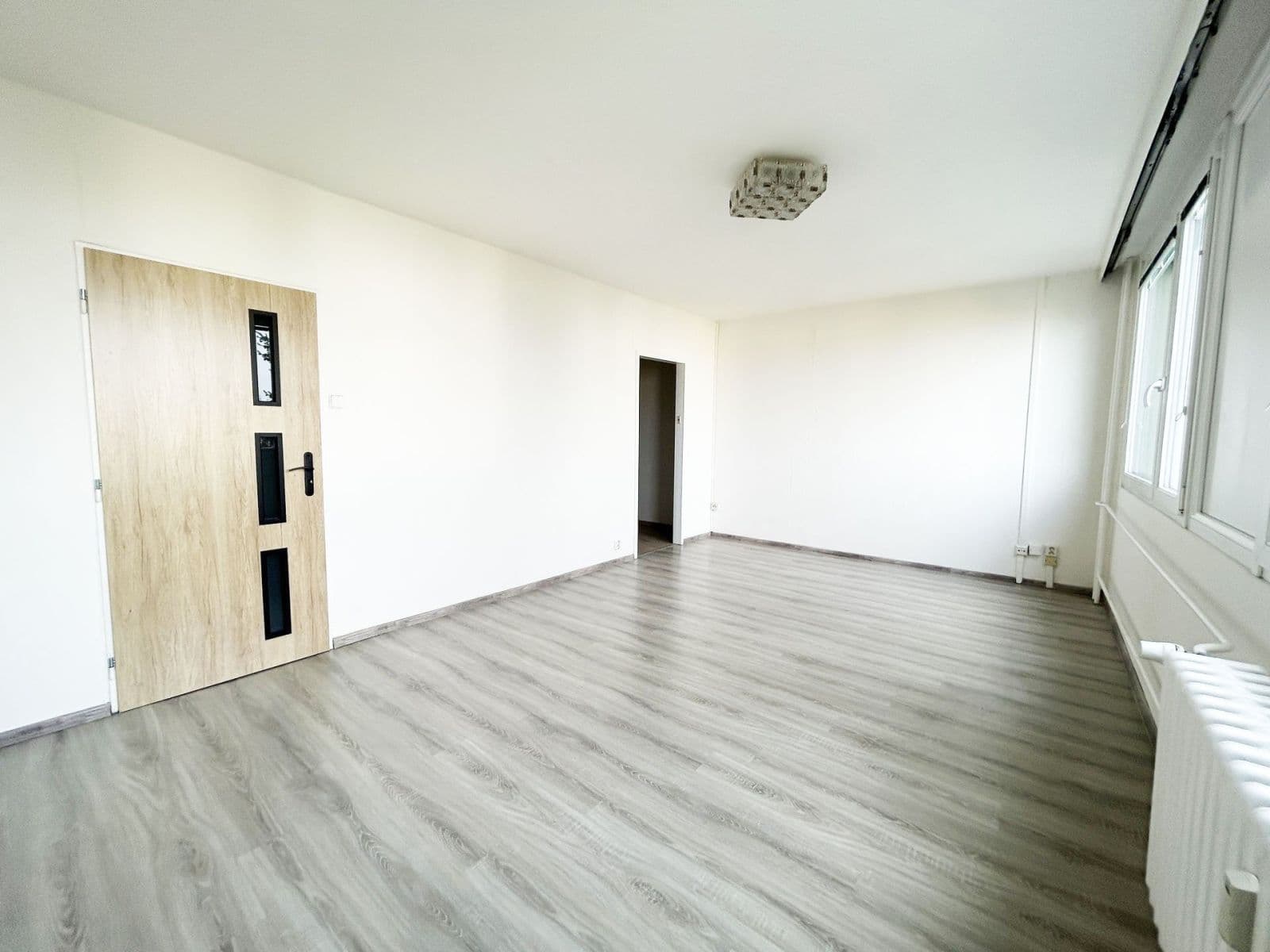 Pronájem bytu 1+kk 34 m², Křivenická, Praha, Praha Pronájem bytu 1+kk 34 m², Křivenická, Praha, Praha