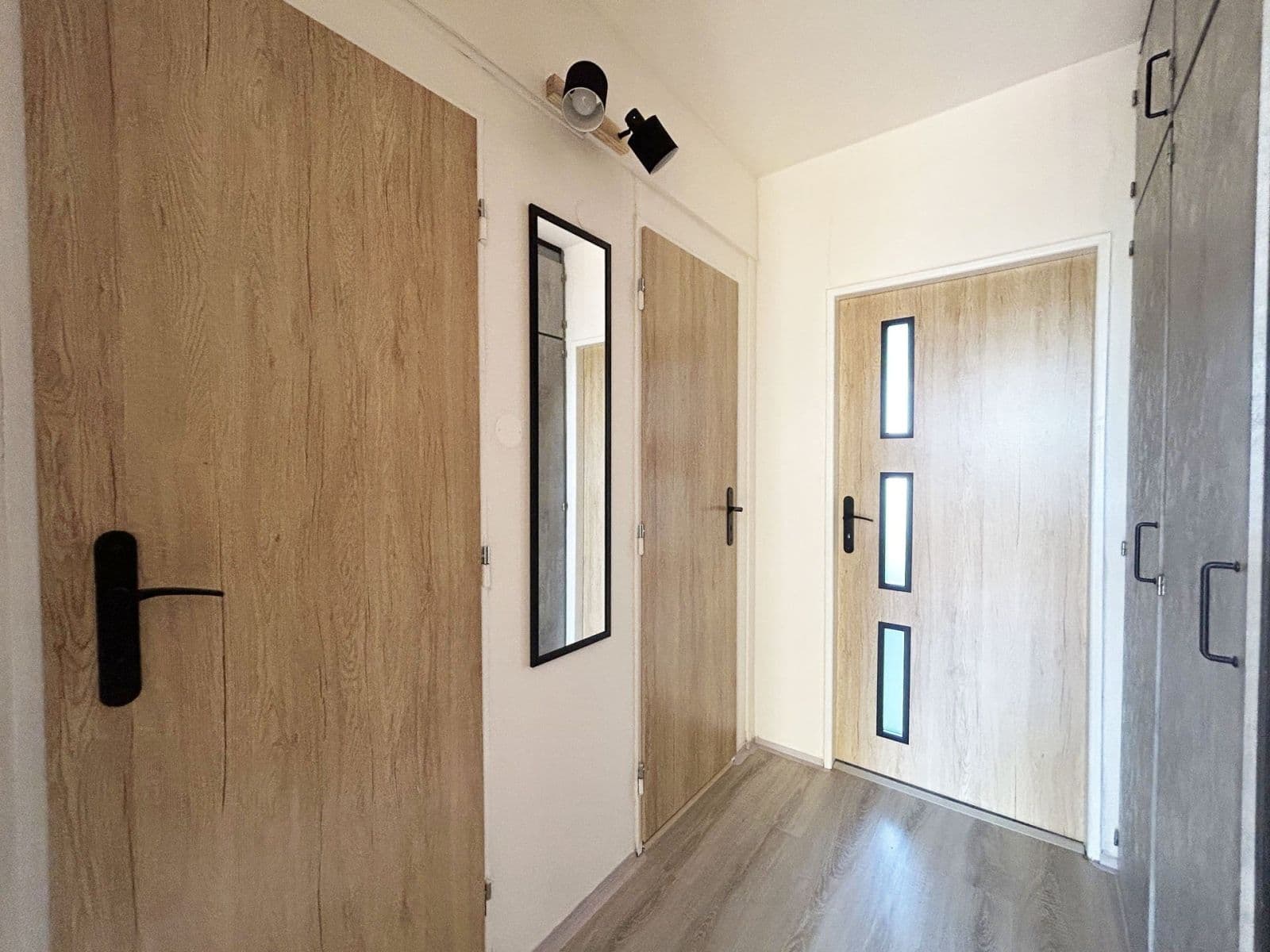 Pronájem bytu 1+kk 34 m², Křivenická, Praha, Praha Pronájem bytu 1+kk 34 m², Křivenická, Praha, Praha