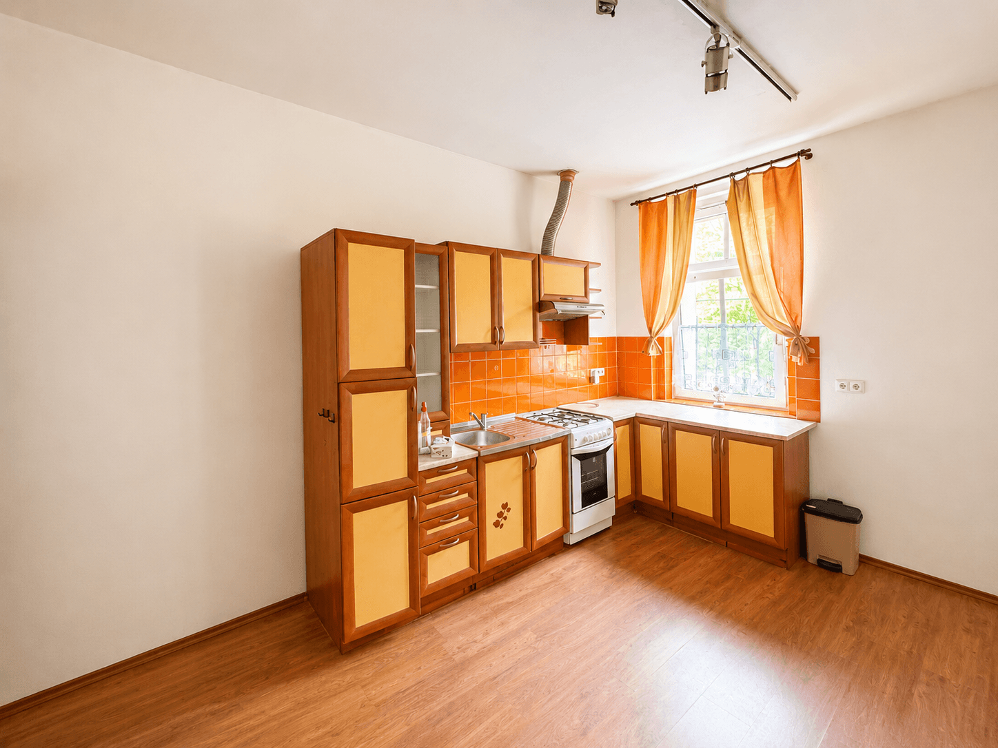 Pronájem bytu 1+kk 57 m², Hamerská, Březová, Karlovarský kraj Pronájem bytu 1+kk 57 m², Hamerská, Březová, Karlovarský kraj
