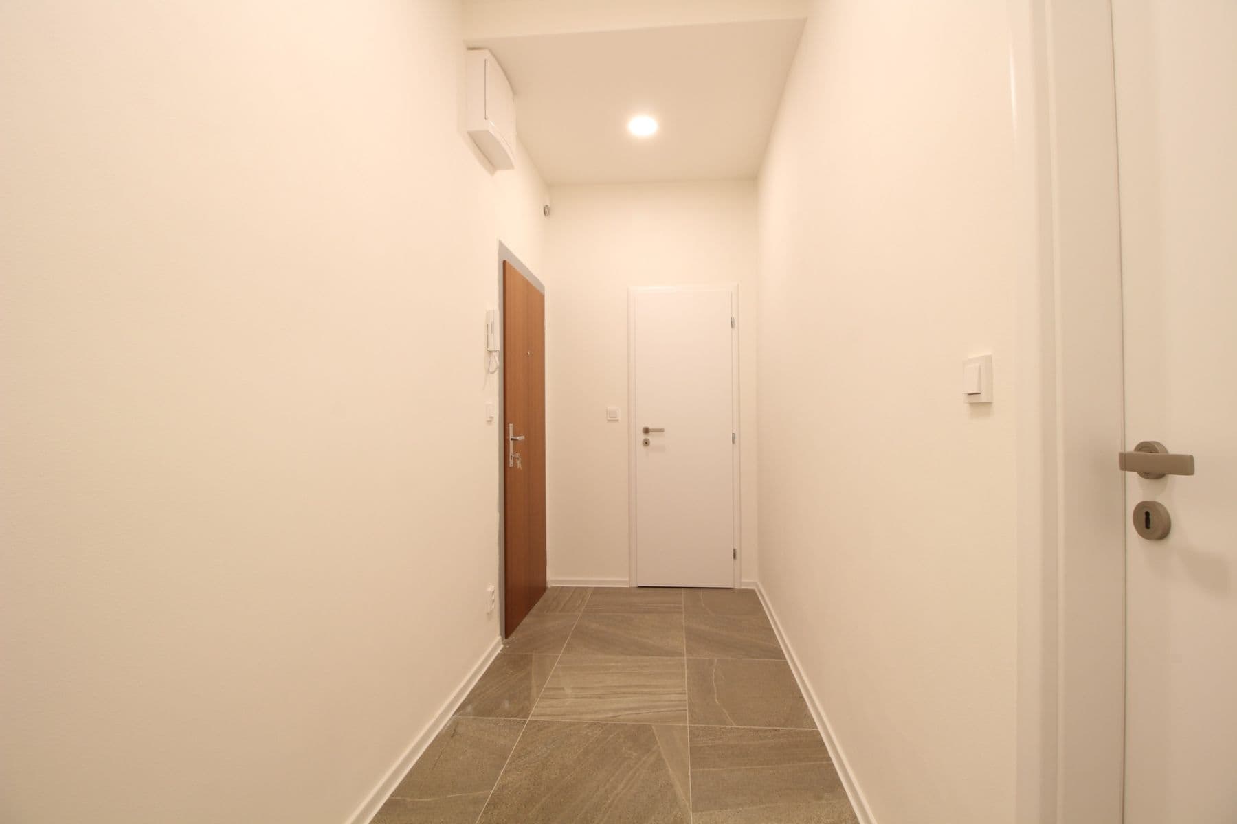 Pronájem bytu 2+kk 51 m², Freyova, Praha, Praha Pronájem bytu 2+kk 51 m², Freyova, Praha, Praha
