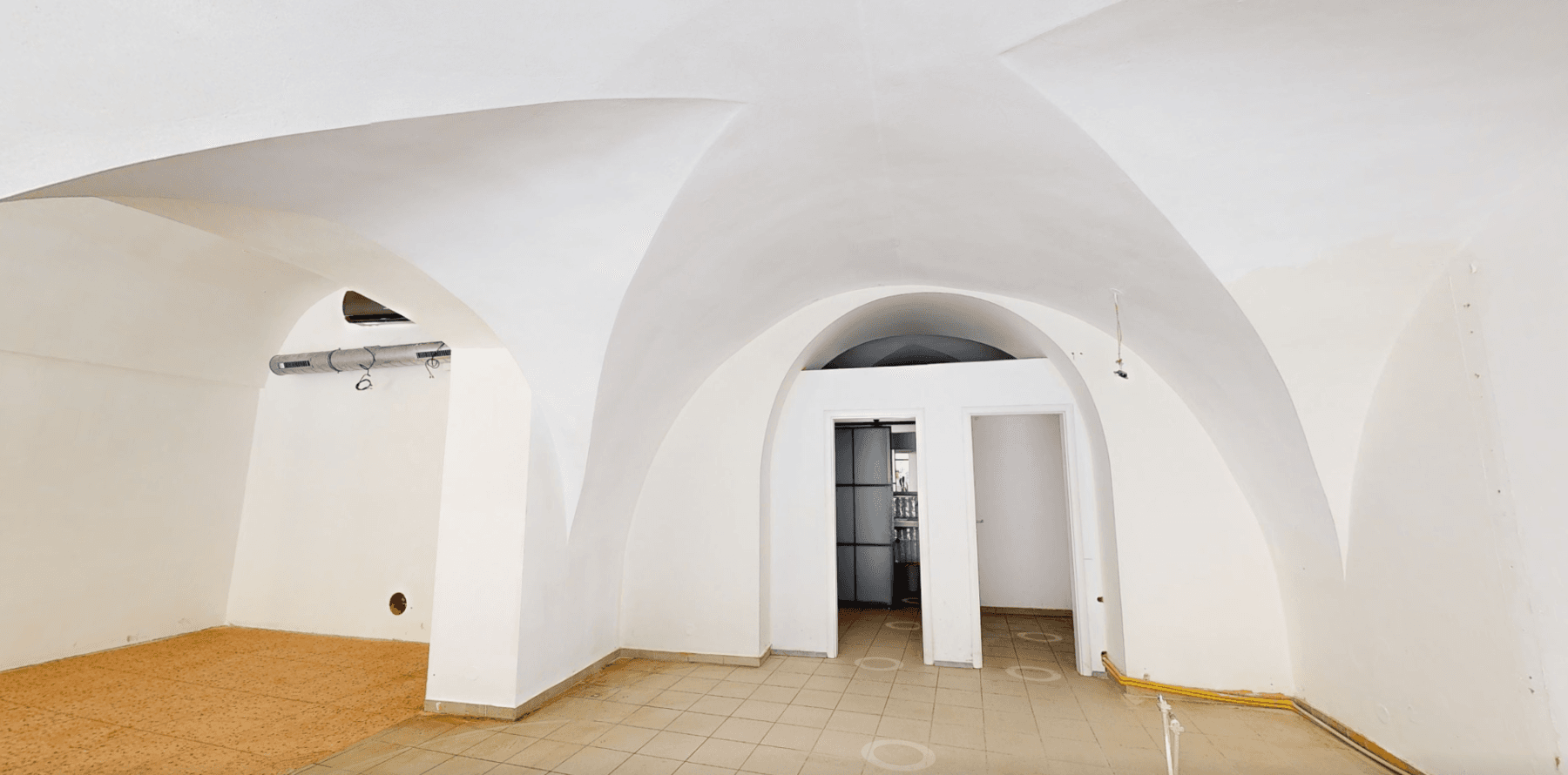 Pronájem nebytového prostoru 77 m², Staroměstské náměstí, Praha, Praha Pronájem nebytového prostoru 77 m², Staroměstské náměstí, Praha, Praha