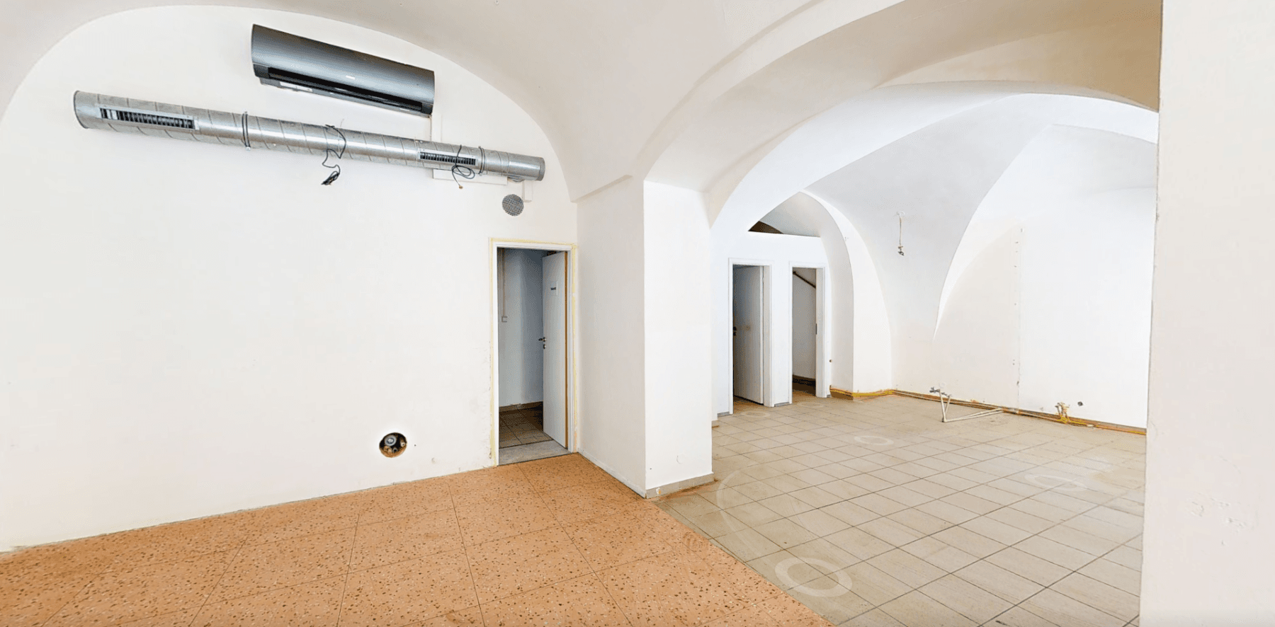 Pronájem nebytového prostoru 77 m², Staroměstské náměstí, Praha, Praha Pronájem nebytového prostoru 77 m², Staroměstské náměstí, Praha, Praha