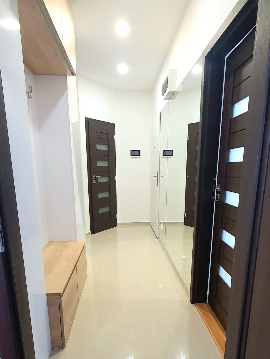 Prodej bytu 3+1 78 m², Nové Mesto, Bratislavský kraj Prodej bytu 3+1 78 m², Nové Mesto, Bratislavský kraj
