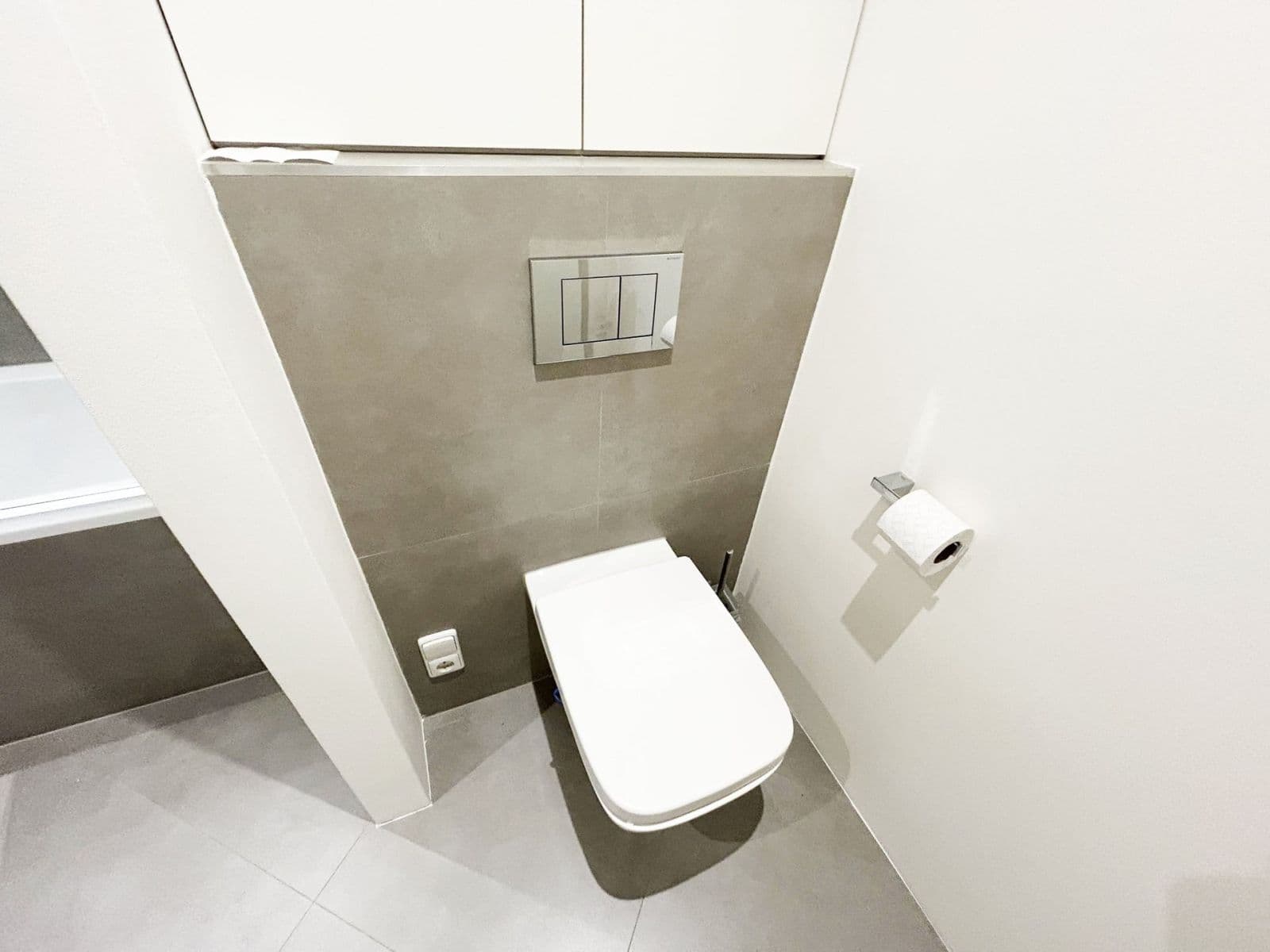 Pronájem bytu 1+kk 49 m², Bellušova, Praha, Praha Pronájem bytu 1+kk 49 m², Bellušova, Praha, Praha
