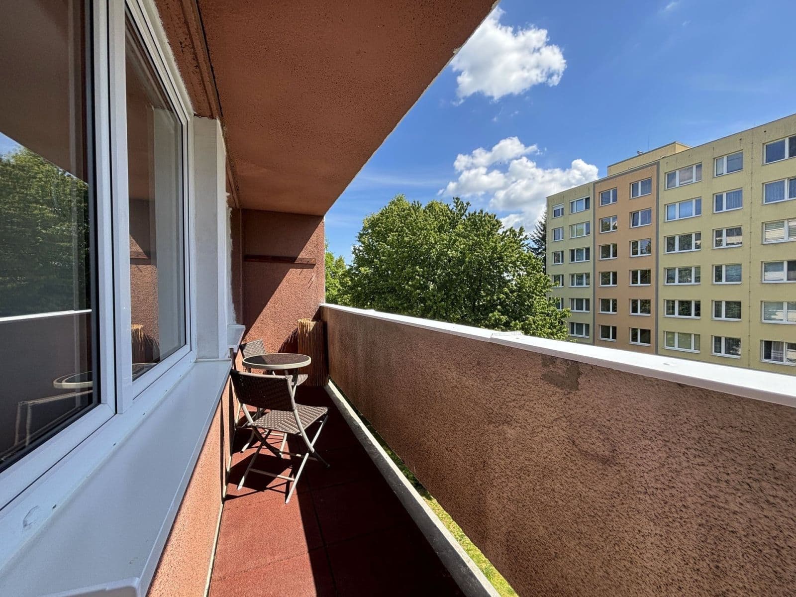 Pronájem bytu 2+kk 40 m², Tisovecká, Kolín, Středočeský kraj Pronájem bytu 2+kk 40 m², Tisovecká, Kolín, Středočeský kraj