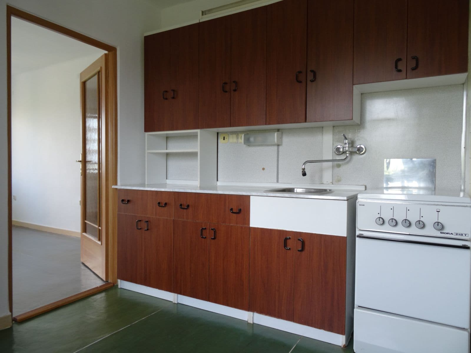 Prodej bytu 3+1 57 m², Josefa Suka, Frýdek-Místek, Moravskoslezský kraj Prodej bytu 3+1 57 m², Josefa Suka, Frýdek-Místek, Moravskoslezský kraj