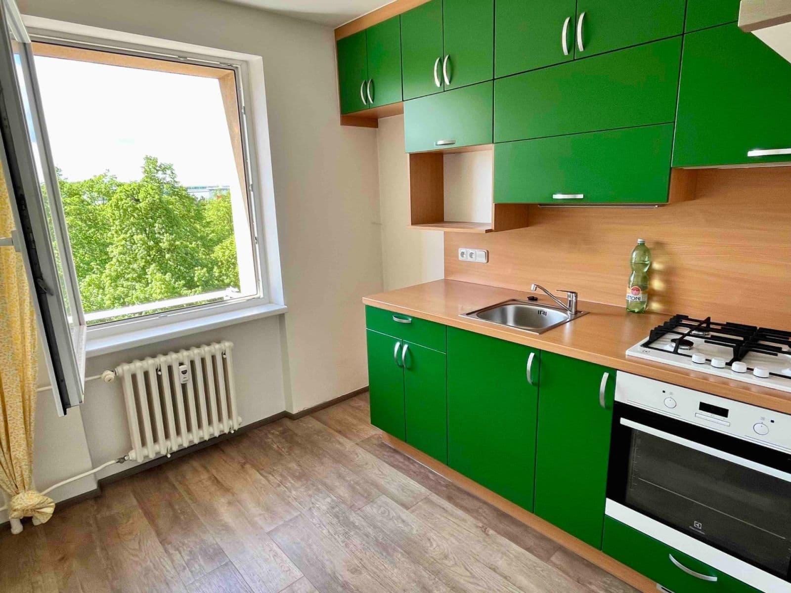 Prodej bytu 2+1 51 m², Tupolevova, Praha, Praha Prodej bytu 2+1 51 m², Tupolevova, Praha, Praha