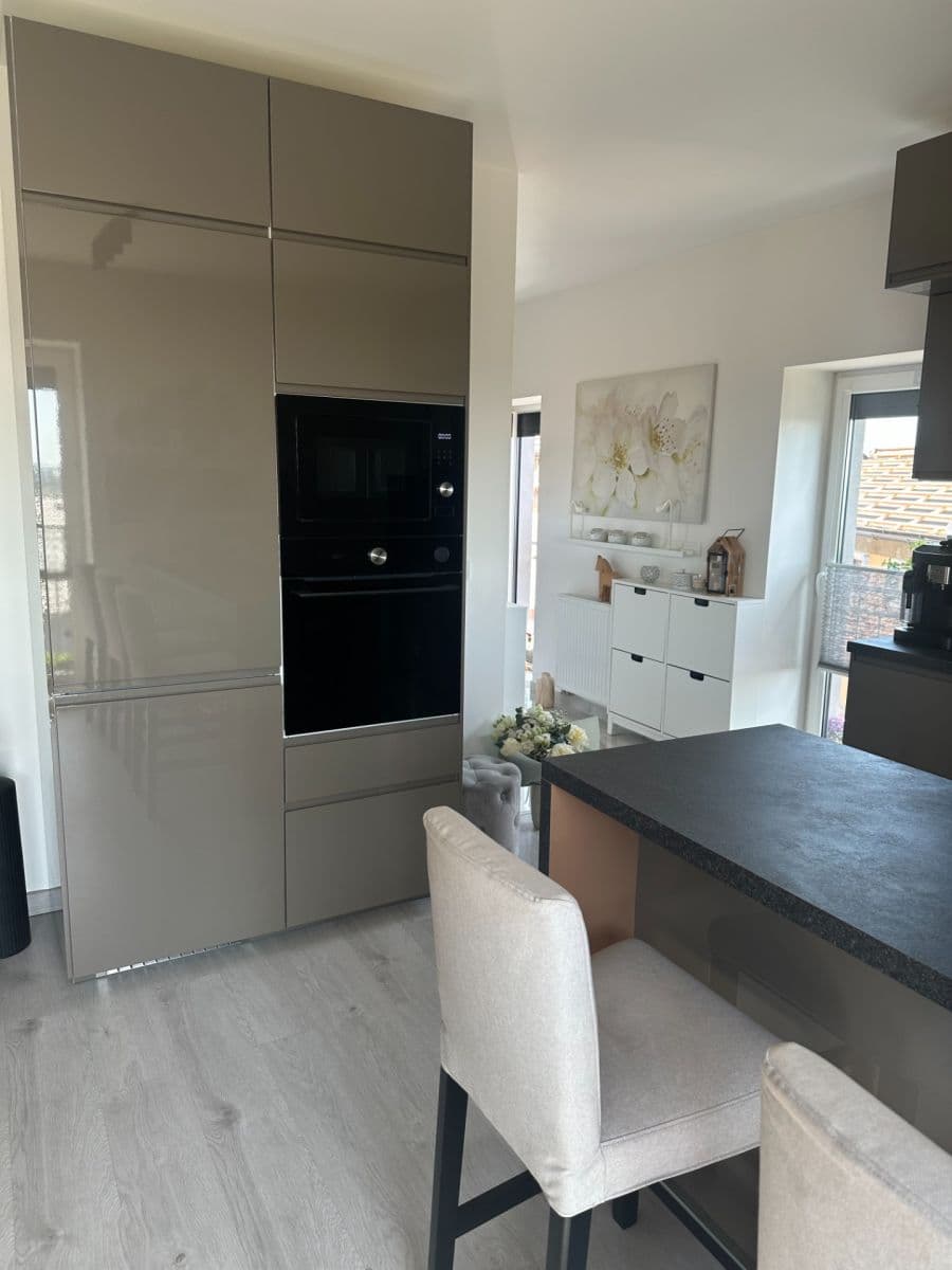 Prodej bytu 2+kk 63 m², Zahradní, Stochov, Středočeský kraj Prodej bytu 2+kk 63 m², Zahradní, Stochov, Středočeský kraj