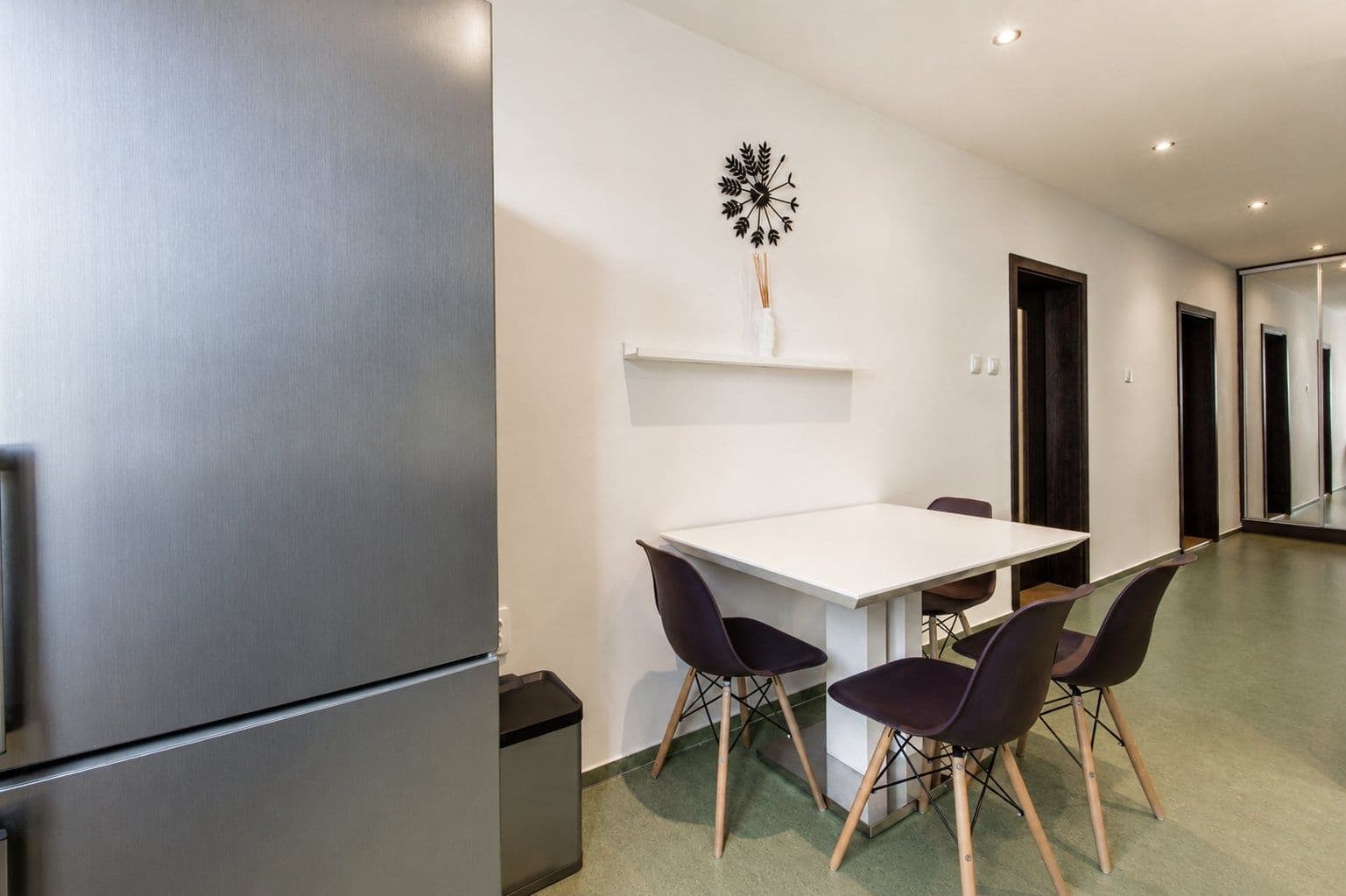 Pronájem bytu 2+1 55 m², Nučická, Praha, Praha Pronájem bytu 2+1 55 m², Nučická, Praha, Praha