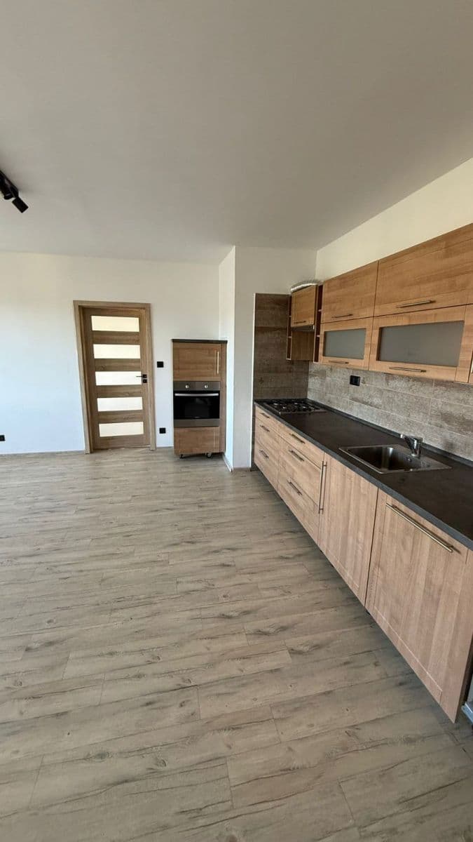 Prodej bytu 3+kk 74 m², Na Sklípku, Ústí nad Labem, Ústecký kraj Prodej bytu 3+kk 74 m², Na Sklípku, Ústí nad Labem, Ústecký kraj