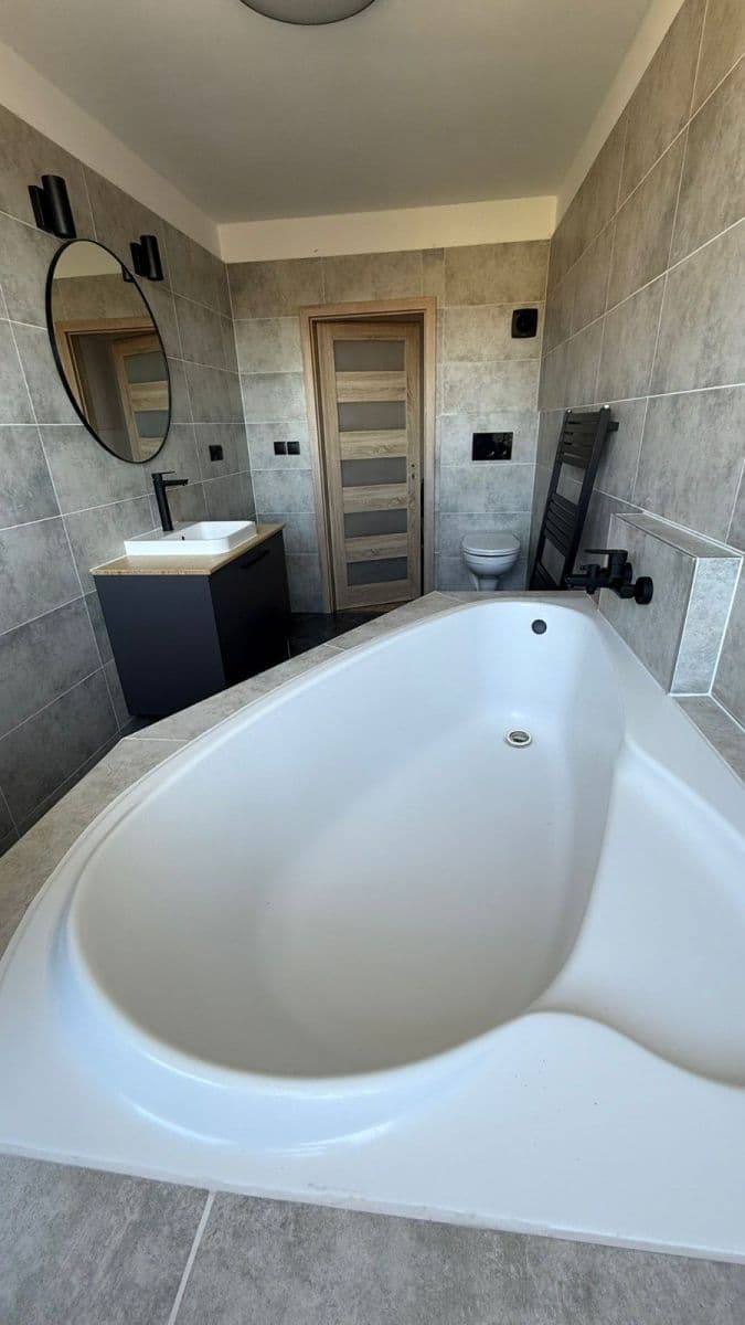 Prodej bytu 3+kk 74 m², Na Sklípku, Ústí nad Labem, Ústecký kraj Prodej bytu 3+kk 74 m², Na Sklípku, Ústí nad Labem, Ústecký kraj