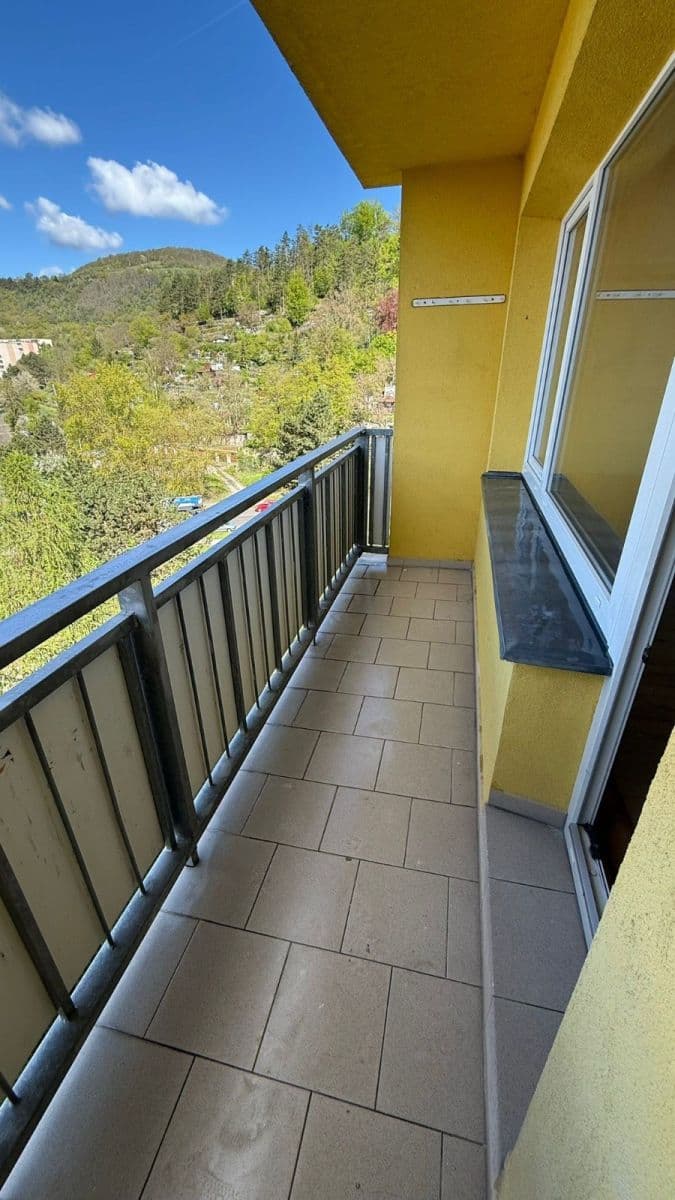 Prodej bytu 3+kk 74 m², Na Sklípku, Ústí nad Labem, Ústecký kraj Prodej bytu 3+kk 74 m², Na Sklípku, Ústí nad Labem, Ústecký kraj