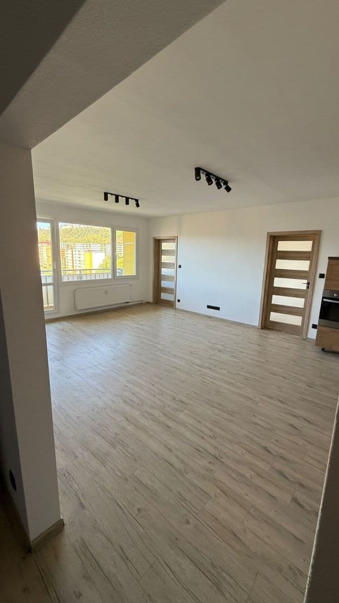 Prodej bytu 3+kk 74 m², Na Sklípku, Ústí nad Labem, Ústecký kraj Prodej bytu 3+kk 74 m², Na Sklípku, Ústí nad Labem, Ústecký kraj