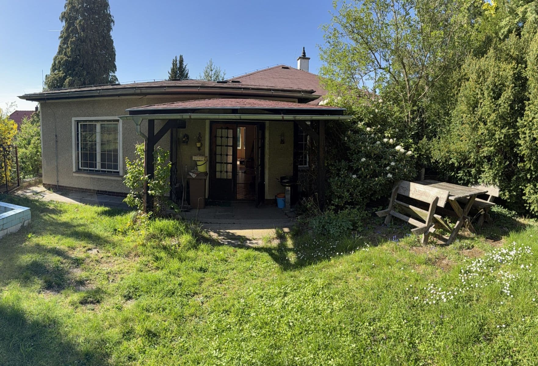Prodej domu 90 m², pozemek 1.106 m², Pod Dražovkou, Hořovice, Středočeský kraj Prodej domu 90 m², pozemek 1.106 m², Pod Dražovkou, Hořovice, Středočeský kraj