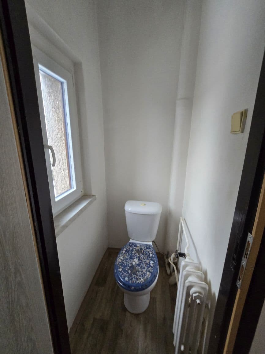 Pronájem domu 115 m², pozemek 165 m², Fialková, Praha, Praha Pronájem domu 115 m², pozemek 165 m², Fialková, Praha, Praha