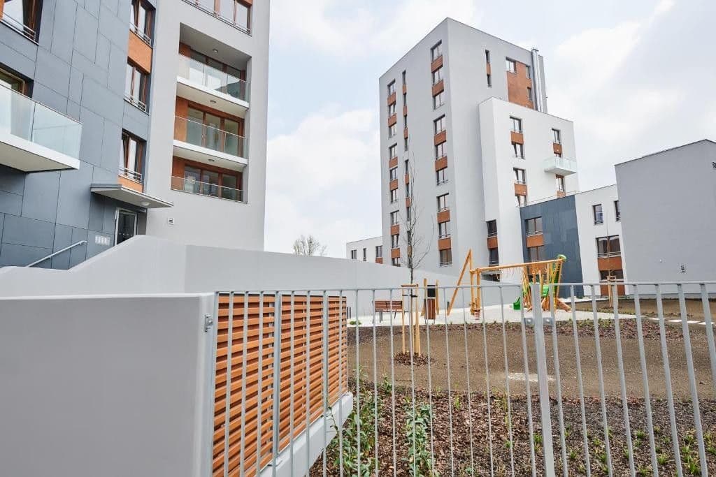 Pronájem bytu 1+kk 35 m², V Háji, Praha, Praha Pronájem bytu 1+kk 35 m², V Háji, Praha, Praha