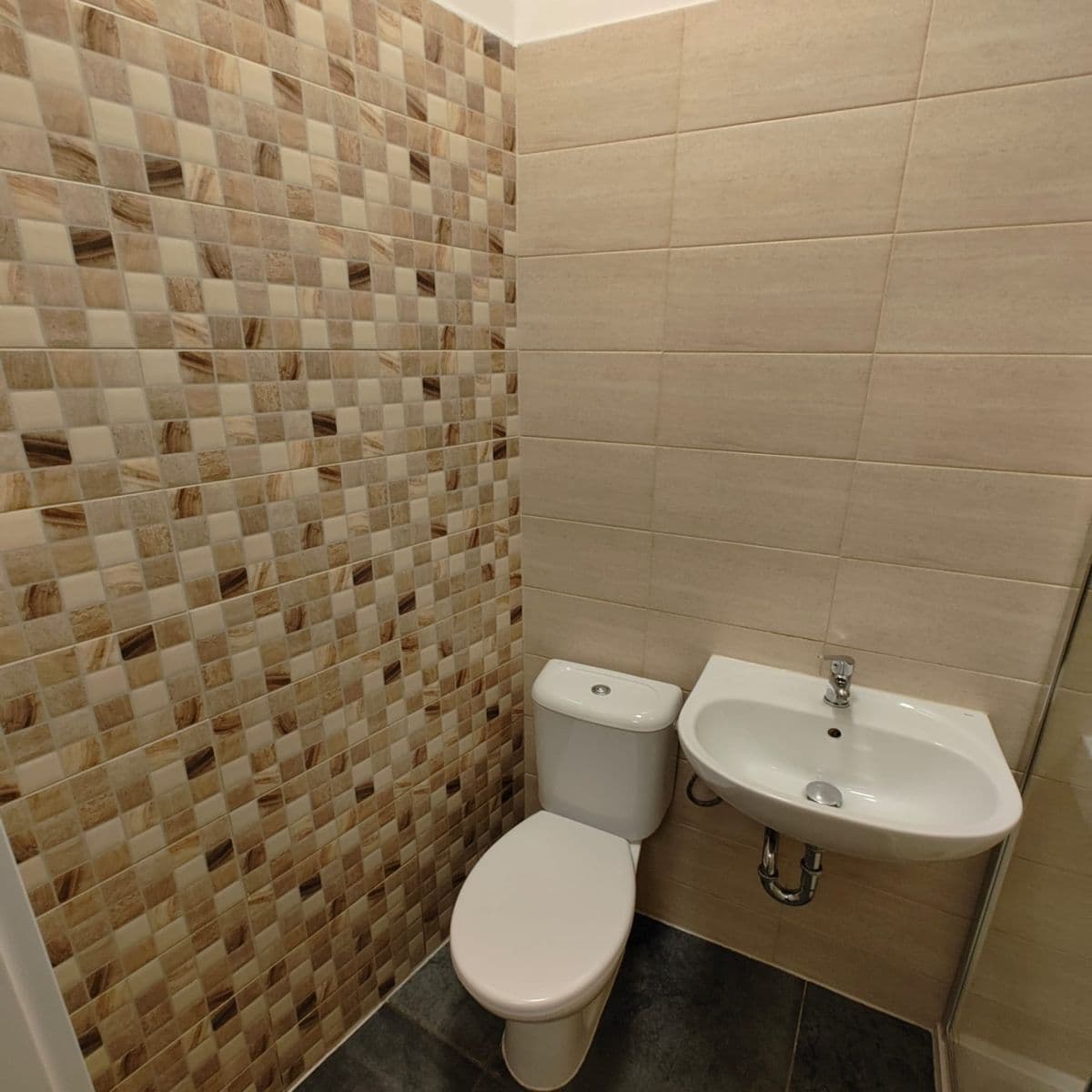 Pronájem bytu 2+kk 20 m², U Přístavu, Kolín, Středočeský kraj Pronájem bytu 2+kk 20 m², U Přístavu, Kolín, Středočeský kraj