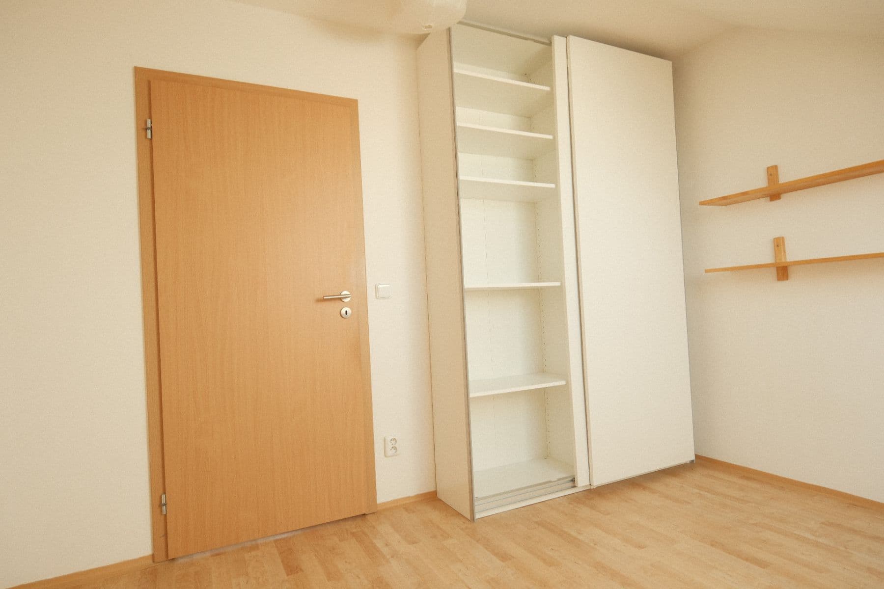 Pronájem bytu 2+1 54 m², Ponětovická, Brno, Jihomoravský kraj Pronájem bytu 2+1 54 m², Ponětovická, Brno, Jihomoravský kraj