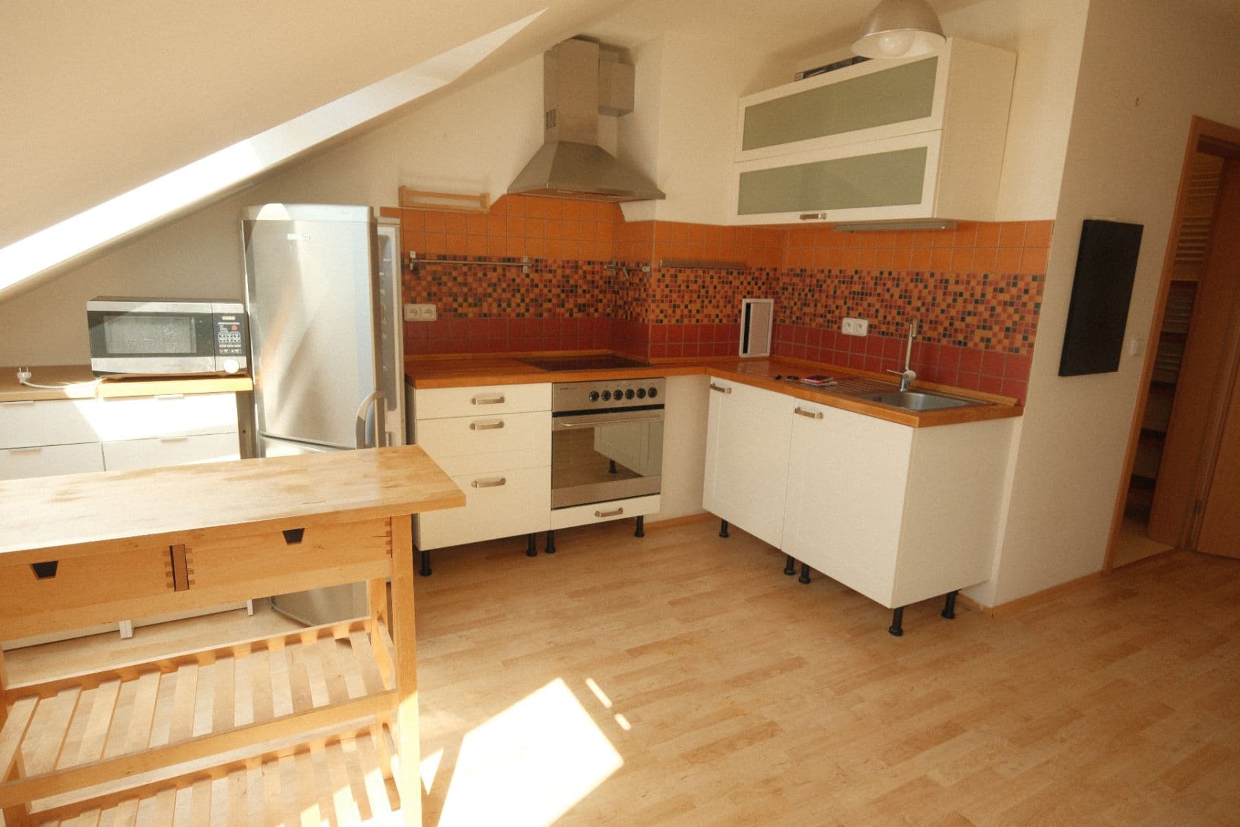 Pronájem bytu 2+1 54 m², Ponětovická, Brno, Jihomoravský kraj Pronájem bytu 2+1 54 m², Ponětovická, Brno, Jihomoravský kraj