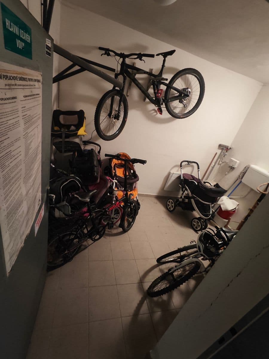 Pronájem bytu 2+1 54 m², Ponětovická, Brno, Jihomoravský kraj Pronájem bytu 2+1 54 m², Ponětovická, Brno, Jihomoravský kraj